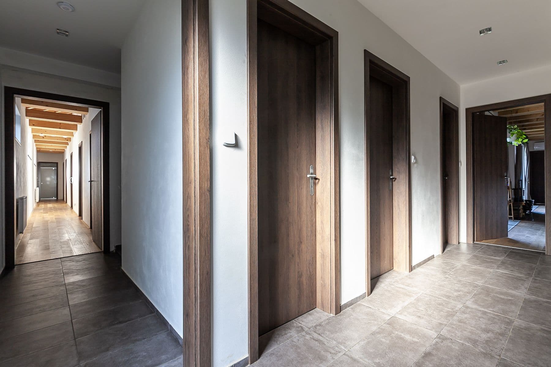 Prodej domu 300 m², pozemek 1.304 m², Ve Stráži, Psáry, Středočeský kraj Prodej domu 300 m², pozemek 1.304 m², Ve Stráži, Psáry, Středočeský kraj