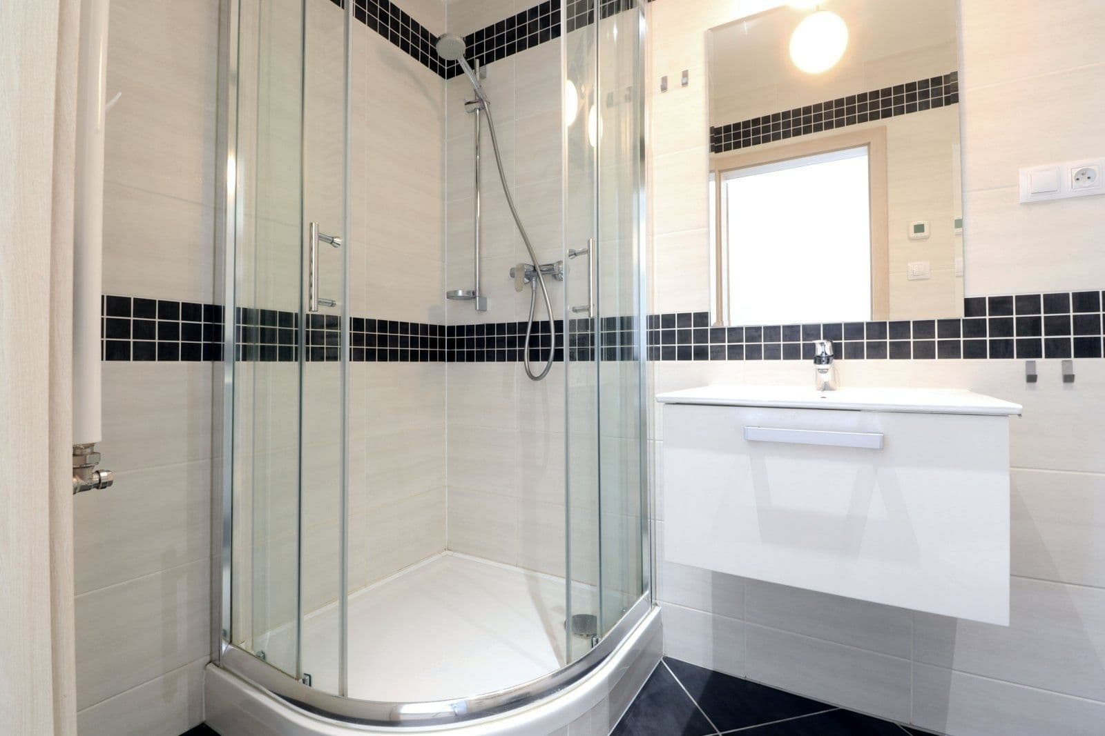 Pronájem bytu 4+kk 110 m², Kadečkové, Praha, Praha Pronájem bytu 4+kk 110 m², Kadečkové, Praha, Praha