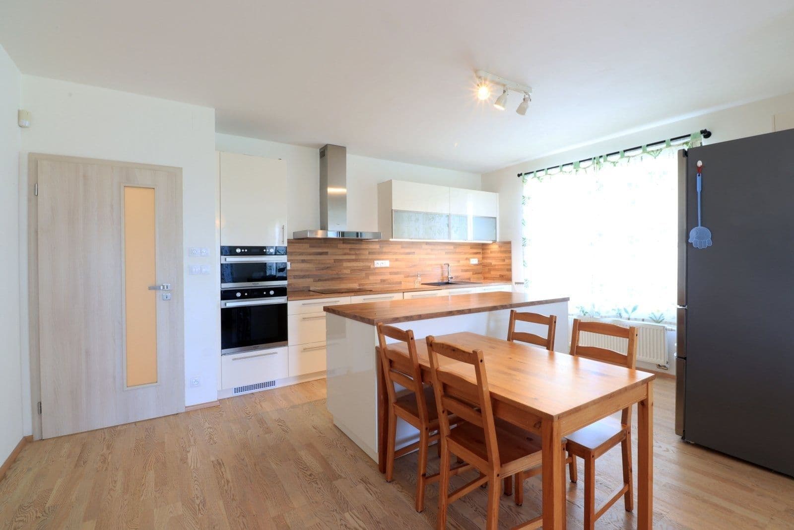 Pronájem bytu 4+kk 110 m², Kadečkové, Praha, Praha Pronájem bytu 4+kk 110 m², Kadečkové, Praha, Praha