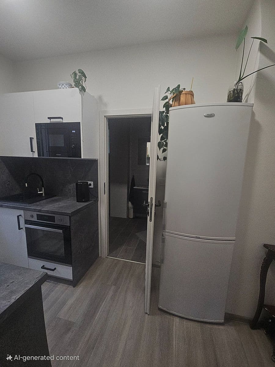 Pronájem bytu 1+kk 32 m², Pod Závěrkou, Praha, Praha Pronájem bytu 1+kk 32 m², Pod Závěrkou, Praha, Praha