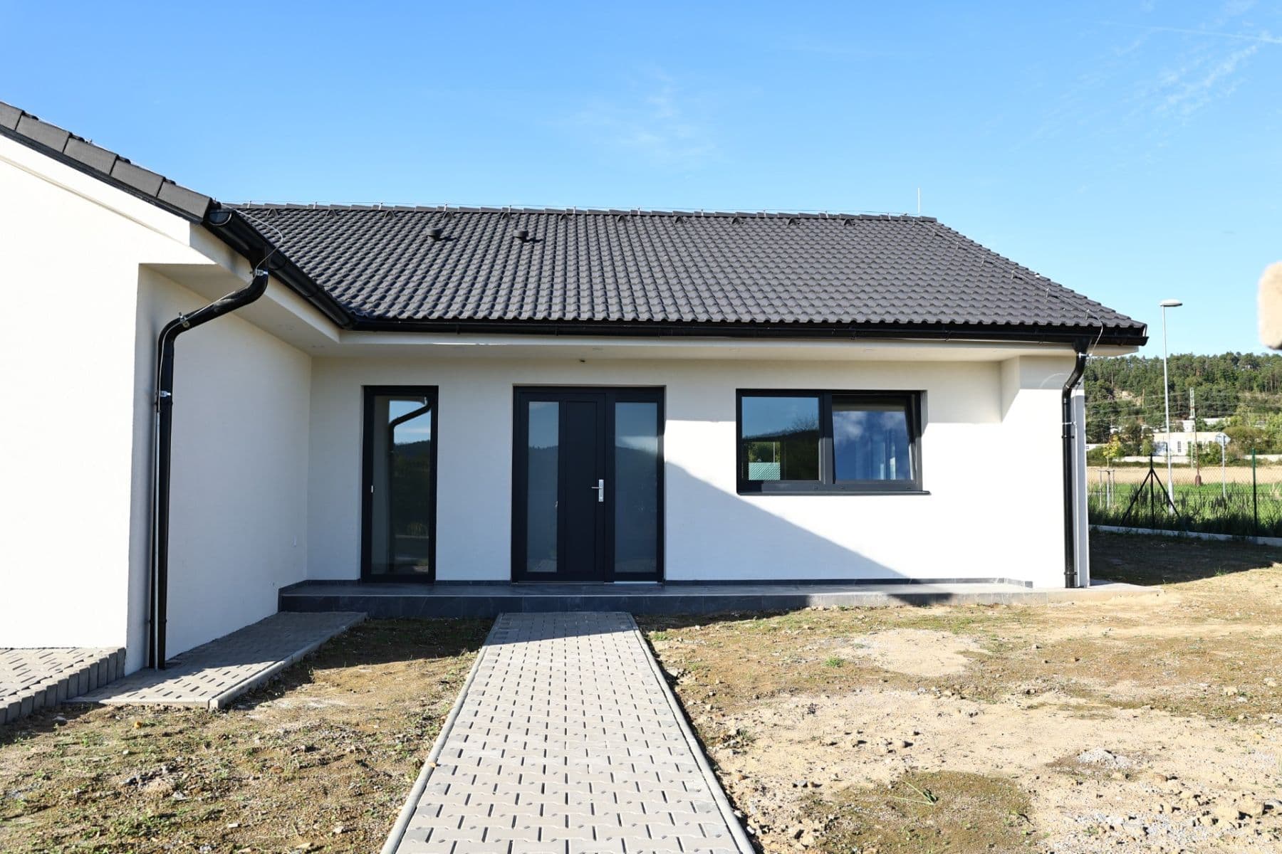 Prodej domu 152 m², pozemek 866 m², Kamenný Přívoz, Středočeský kraj Prodej domu 152 m², pozemek 866 m², Kamenný Přívoz, Středočeský kraj