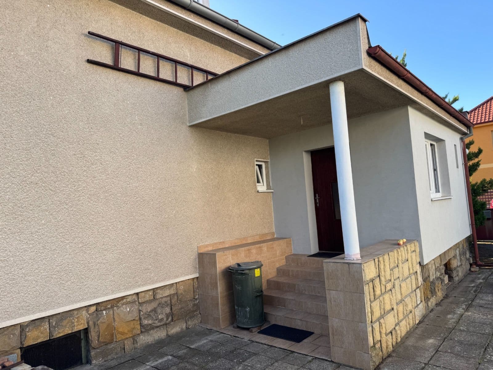 Prodej domu 140 m², pozemek 795 m², Zápy, Středočeský kraj Prodej domu 140 m², pozemek 795 m², Zápy, Středočeský kraj