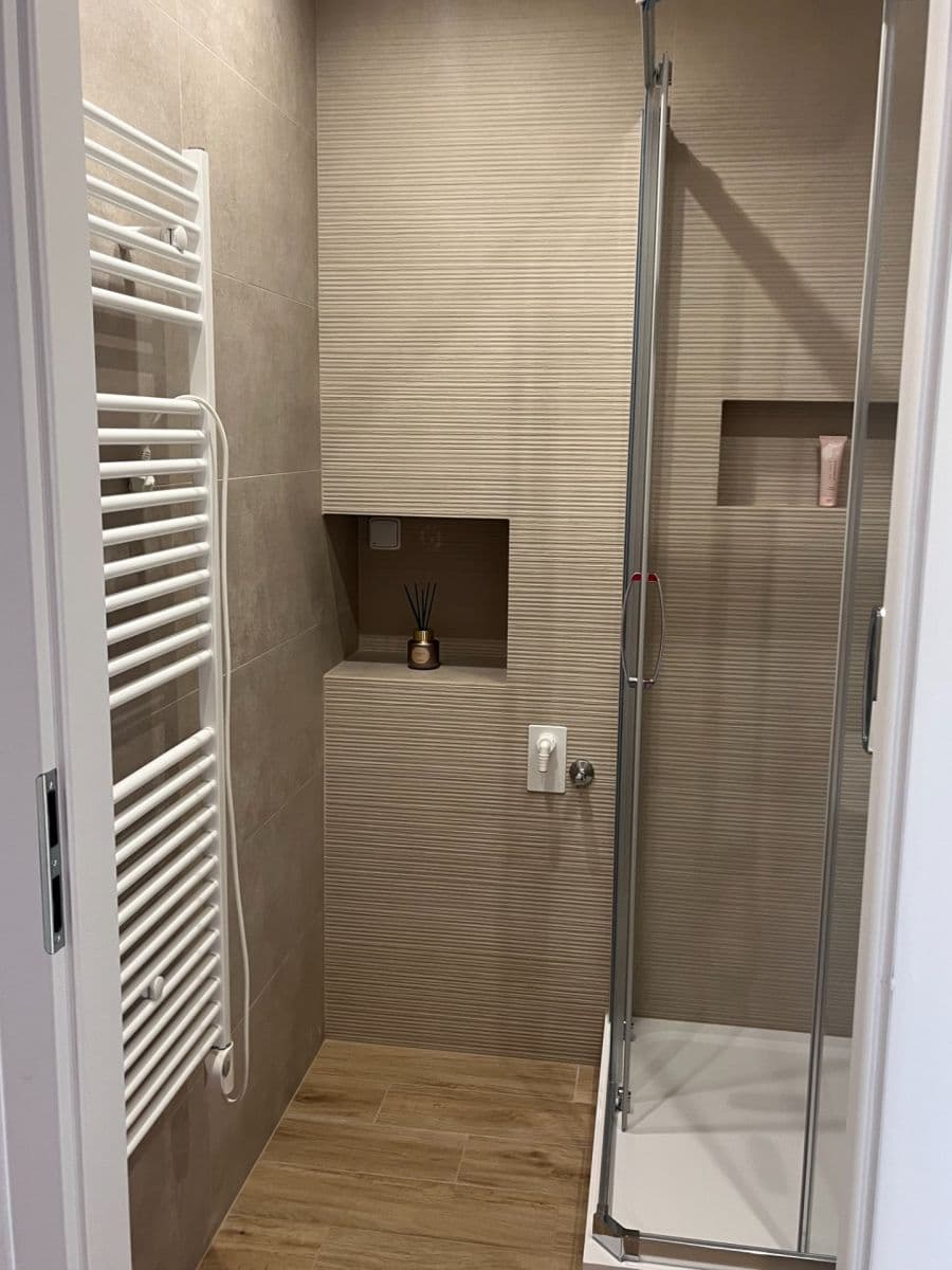 Pronájem bytu 2+1 49 m², Komenského, Vlašim, Středočeský kraj Pronájem bytu 2+1 49 m², Komenského, Vlašim, Středočeský kraj