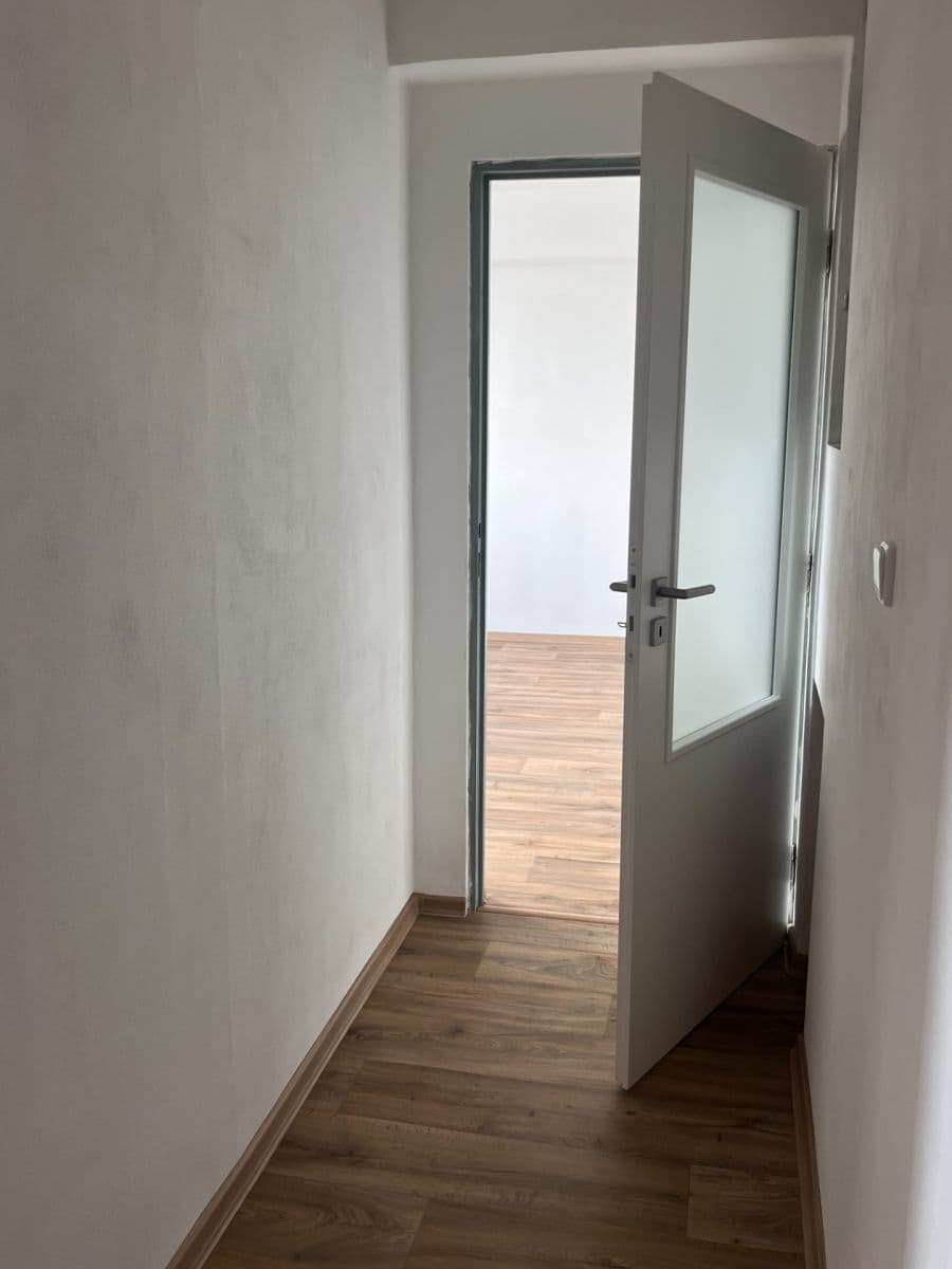 Pronájem bytu 2+1 49 m², Komenského, Vlašim, Středočeský kraj Pronájem bytu 2+1 49 m², Komenského, Vlašim, Středočeský kraj