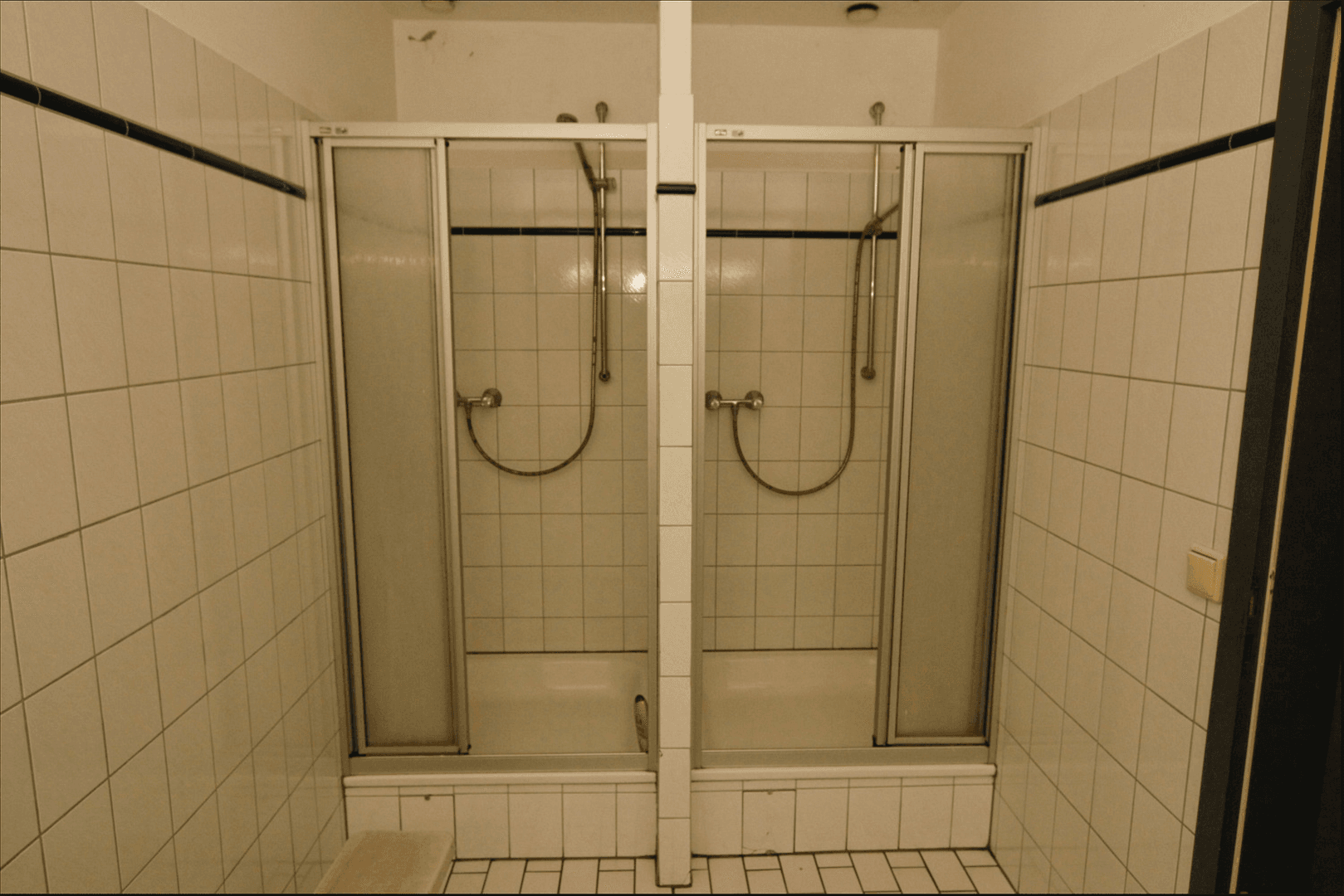 Pronájem nebytového prostoru 3.500 m², Daimlerstr.15, Bochum, Severní Porýní-Vestfálsko Pronájem nebytového prostoru 3.500 m², Daimlerstr.15, Bochum, Severní Porýní-Vestfálsko