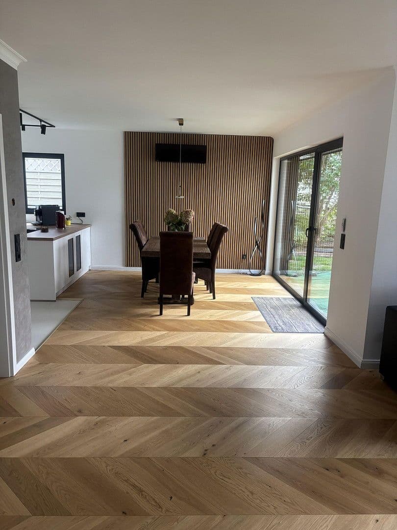 Prodej domu 140 m², pozemek 554 m², Arnsberg, Severní Porýní-Vestfálsko Prodej domu 140 m², pozemek 554 m², Arnsberg, Severní Porýní-Vestfálsko