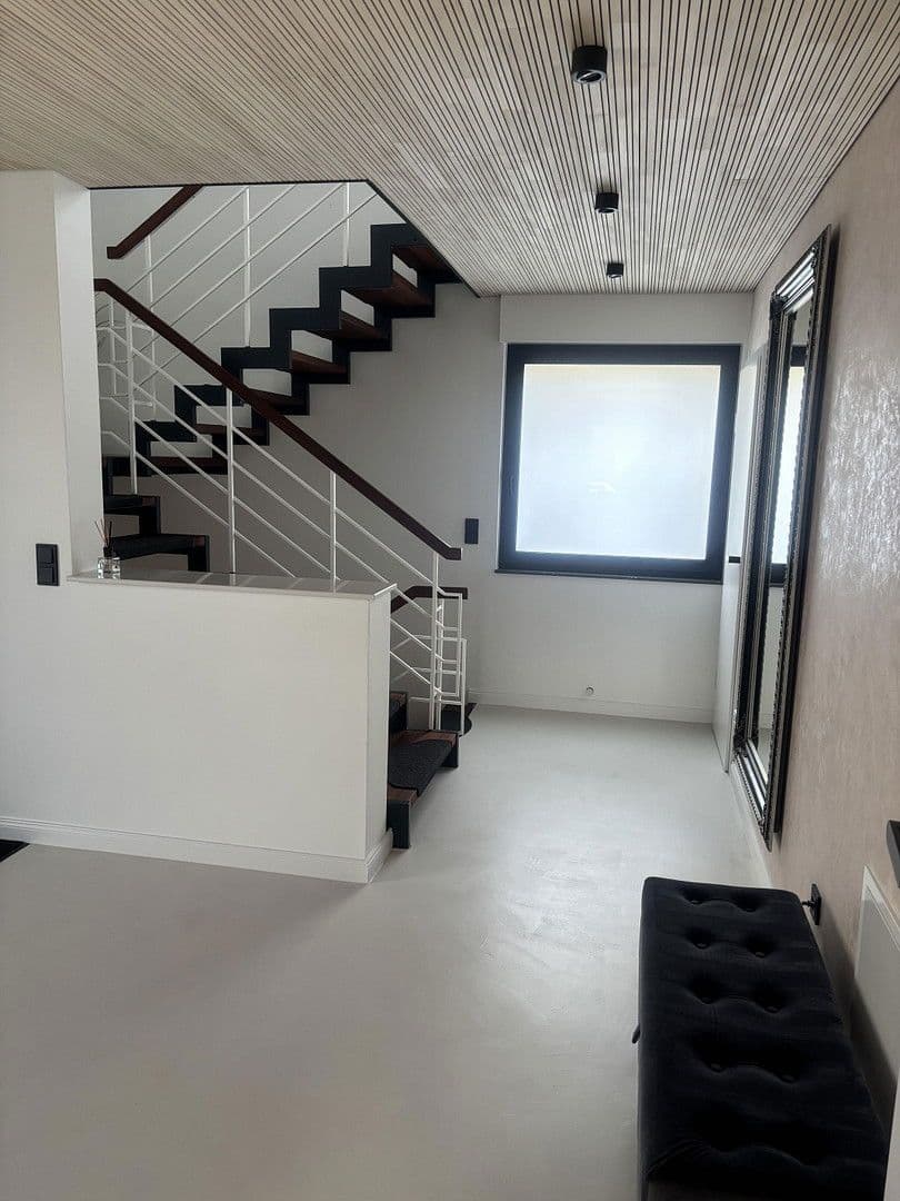 Prodej domu 140 m², pozemek 554 m², Arnsberg, Severní Porýní-Vestfálsko Prodej domu 140 m², pozemek 554 m², Arnsberg, Severní Porýní-Vestfálsko