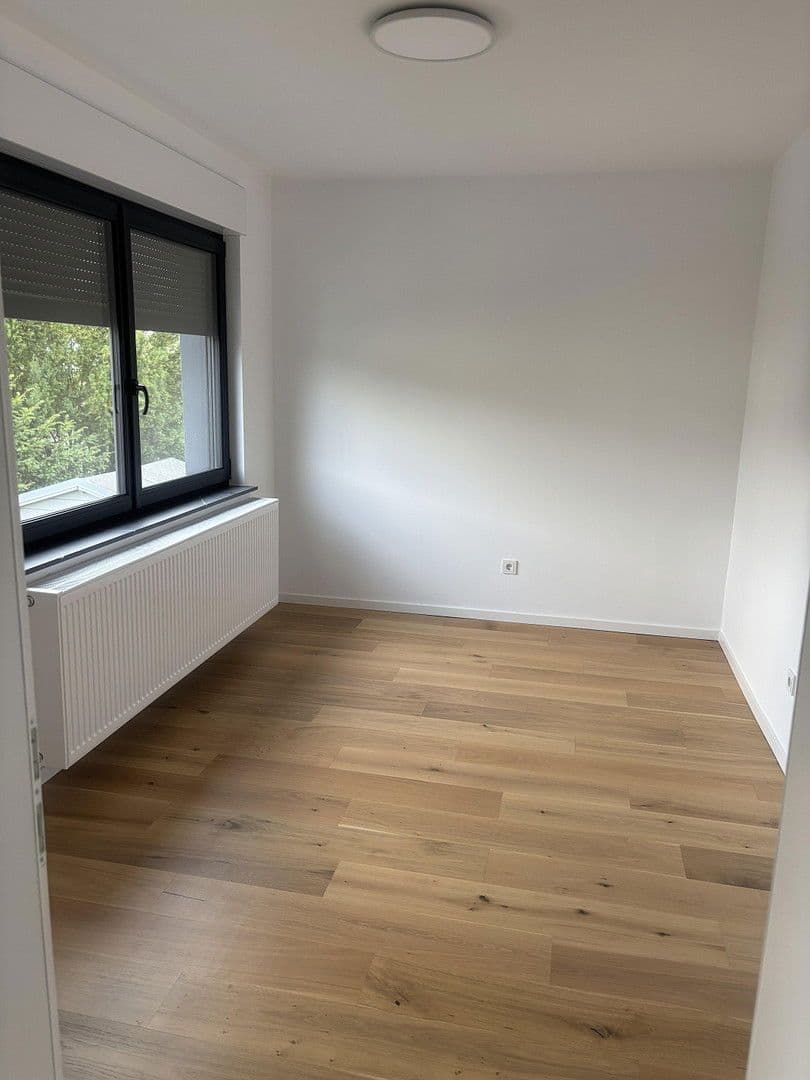 Prodej domu 140 m², pozemek 554 m², Arnsberg, Severní Porýní-Vestfálsko Prodej domu 140 m², pozemek 554 m², Arnsberg, Severní Porýní-Vestfálsko