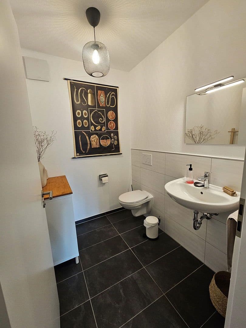 Pronájem bytu 4+1 122 m², Marburg, Hessen Pronájem bytu 4+1 122 m², Marburg, Hessen