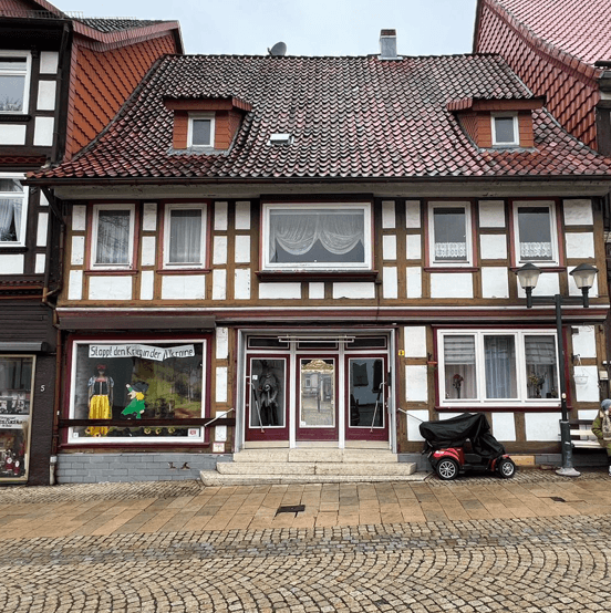 Pronájem bytu 4+1 89 m², Markt 6, Bad Grund, Dolní Sasko Pronájem bytu 4+1 89 m², Markt 6, Bad Grund, Dolní Sasko