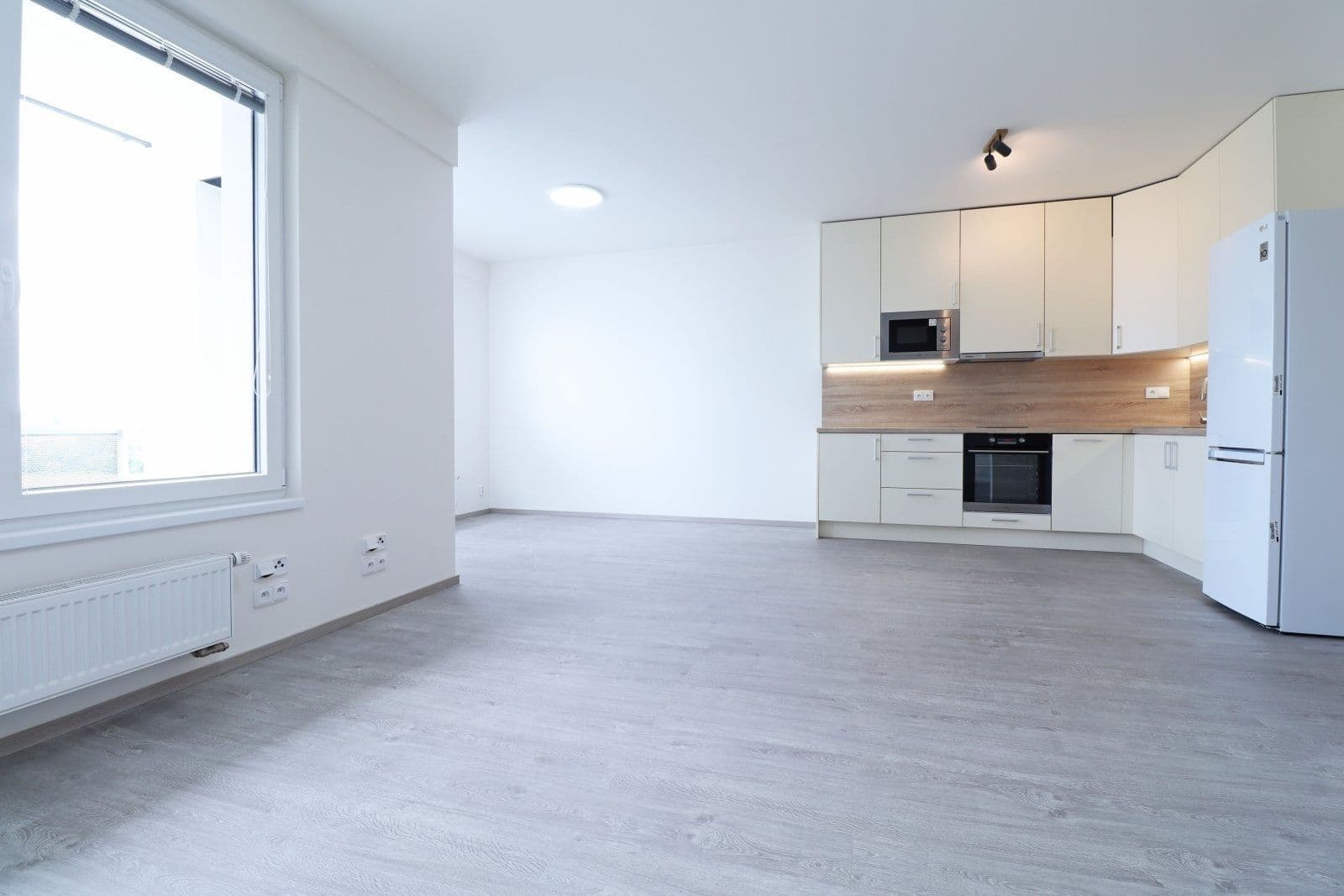 Pronájem bytu 1+kk 47 m², Baarové, Praha, Praha Pronájem bytu 1+kk 47 m², Baarové, Praha, Praha