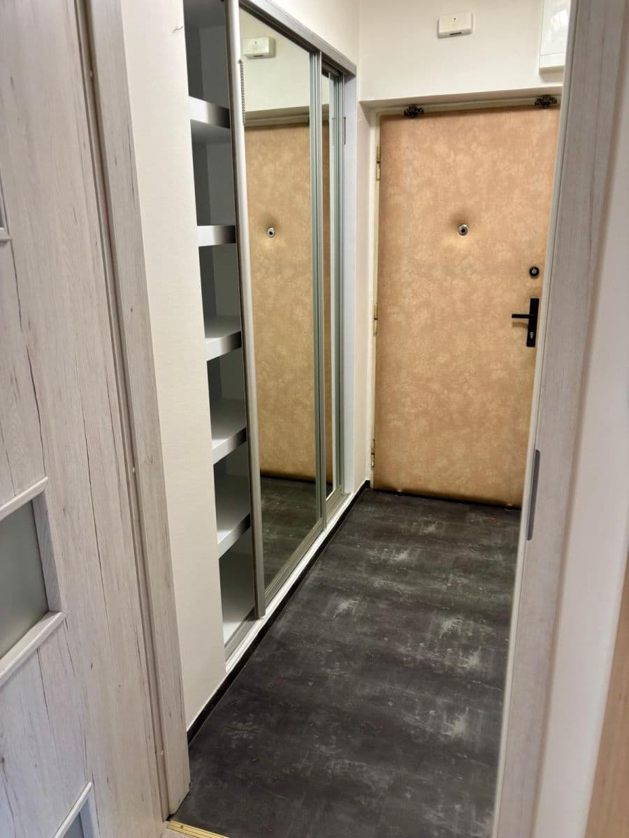 Pronájem bytu 2+1 59 m², Masarykova, Roztoky, Středočeský kraj Pronájem bytu 2+1 59 m², Masarykova, Roztoky, Středočeský kraj