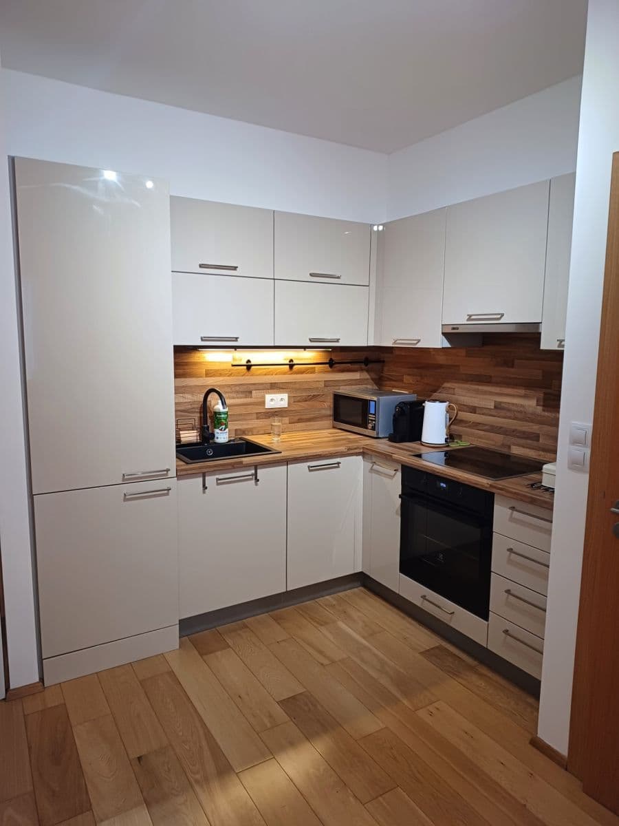 Prodej bytu 2+kk 44 m², U Sladovny, Praha, Praha Prodej bytu 2+kk 44 m², U Sladovny, Praha, Praha