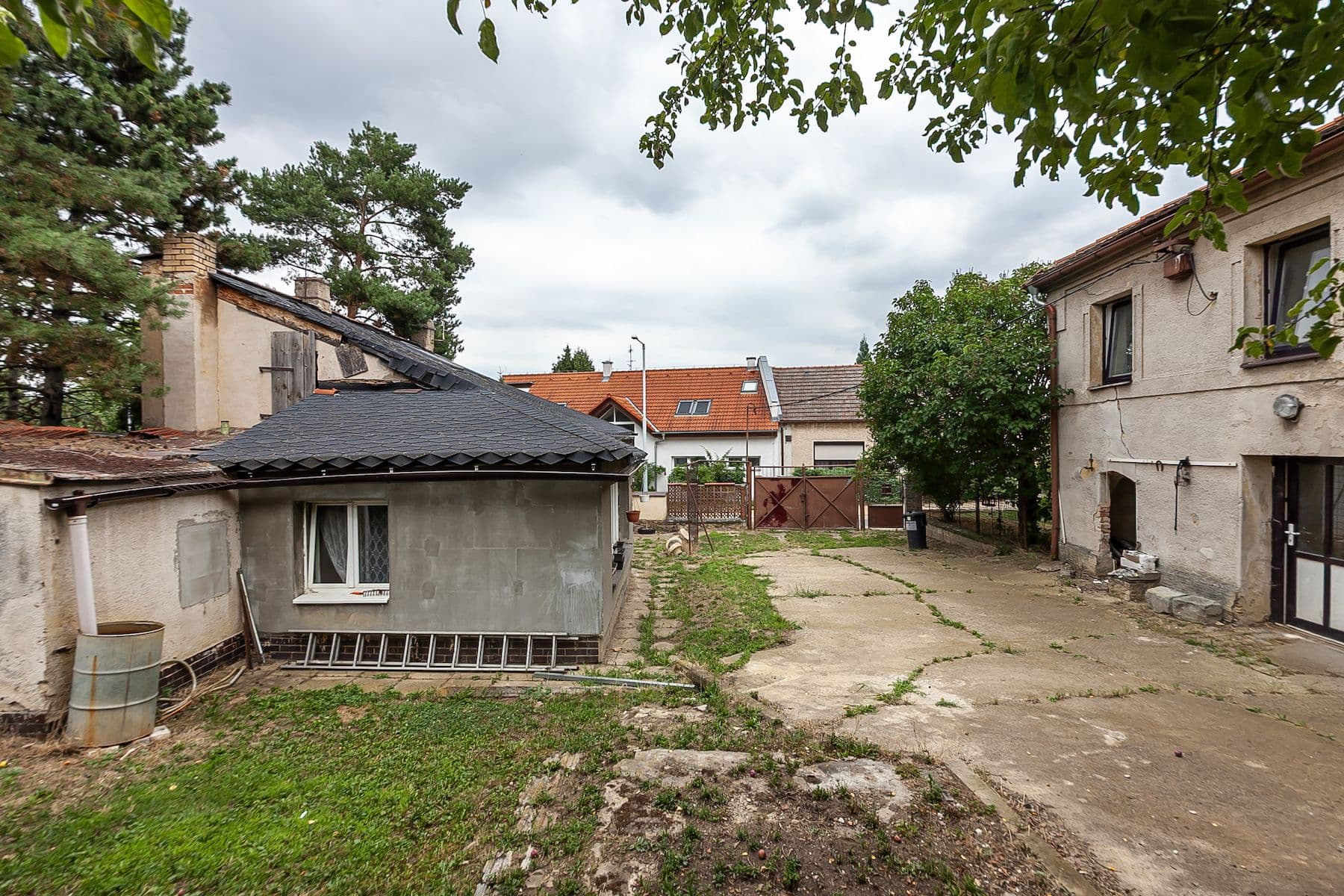 Prodej domu 60 m², pozemek 624 m², Ke Klubovně, Praha, Praha Prodej domu 60 m², pozemek 624 m², Ke Klubovně, Praha, Praha