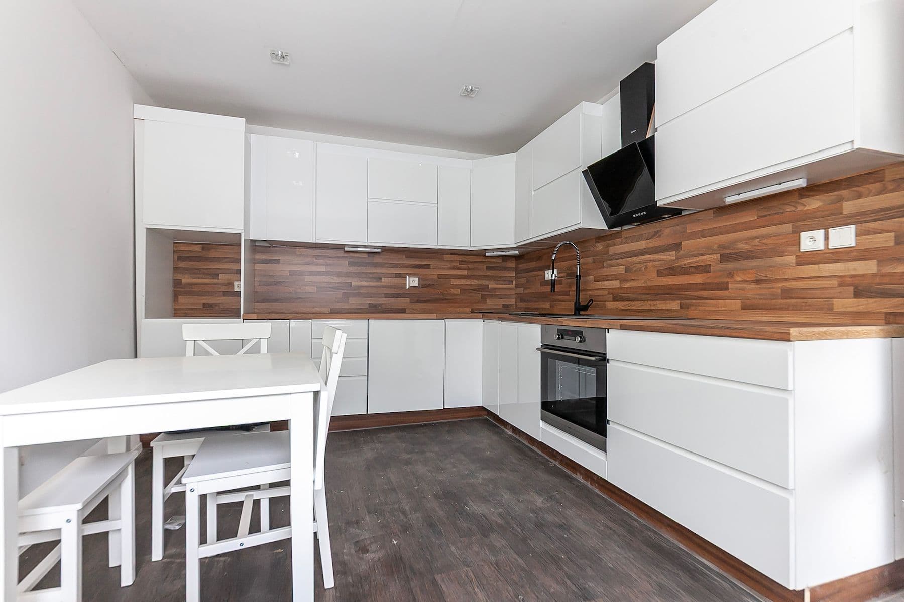 Prodej domu 60 m², pozemek 624 m², Ke Klubovně, Praha, Praha Prodej domu 60 m², pozemek 624 m², Ke Klubovně, Praha, Praha