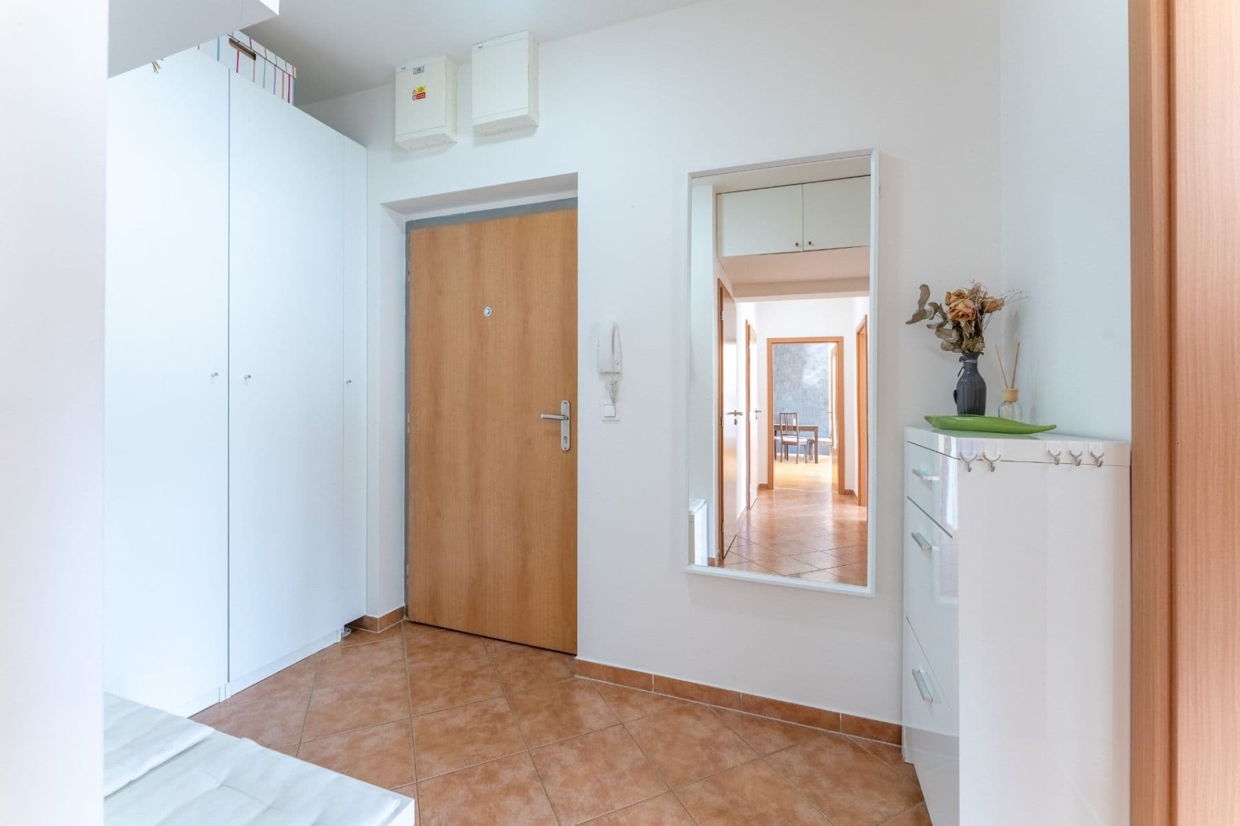 Prodej bytu 3+kk 80 m², Sicherova, Praha, Praha Prodej bytu 3+kk 80 m², Sicherova, Praha, Praha