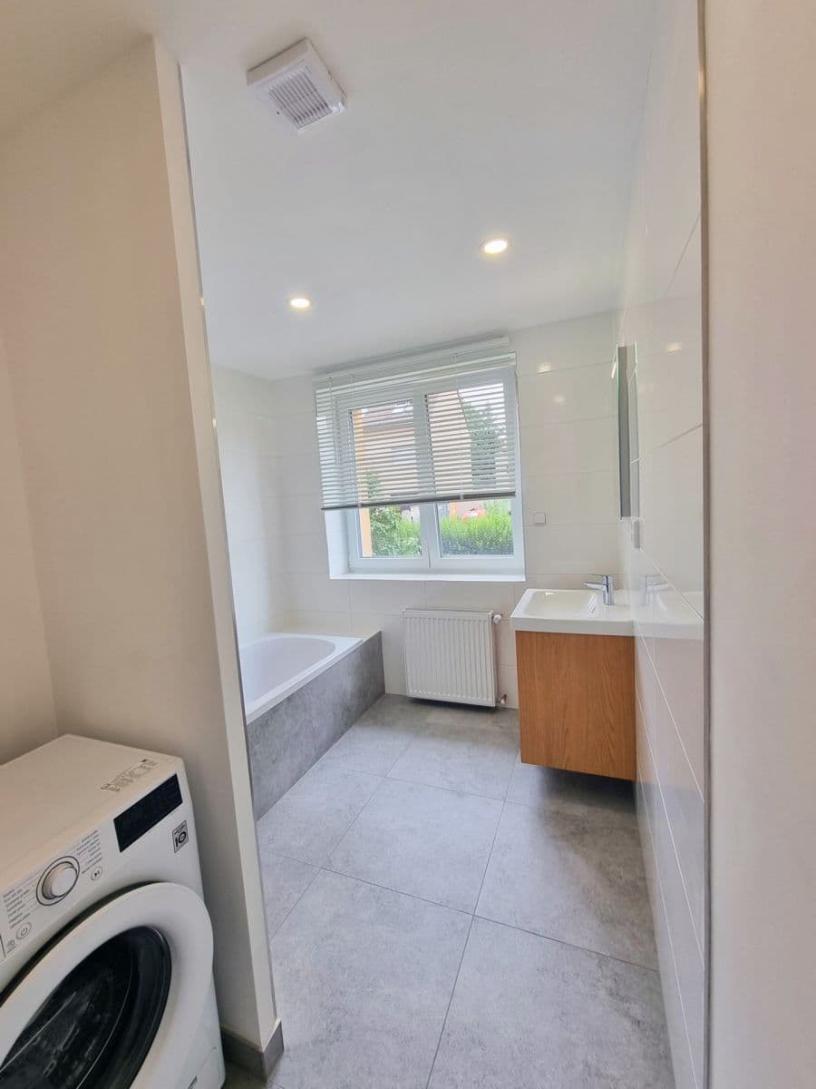 Prodej bytu 3+kk 64 m², Klánovická, Praha, Praha Prodej bytu 3+kk 64 m², Klánovická, Praha, Praha