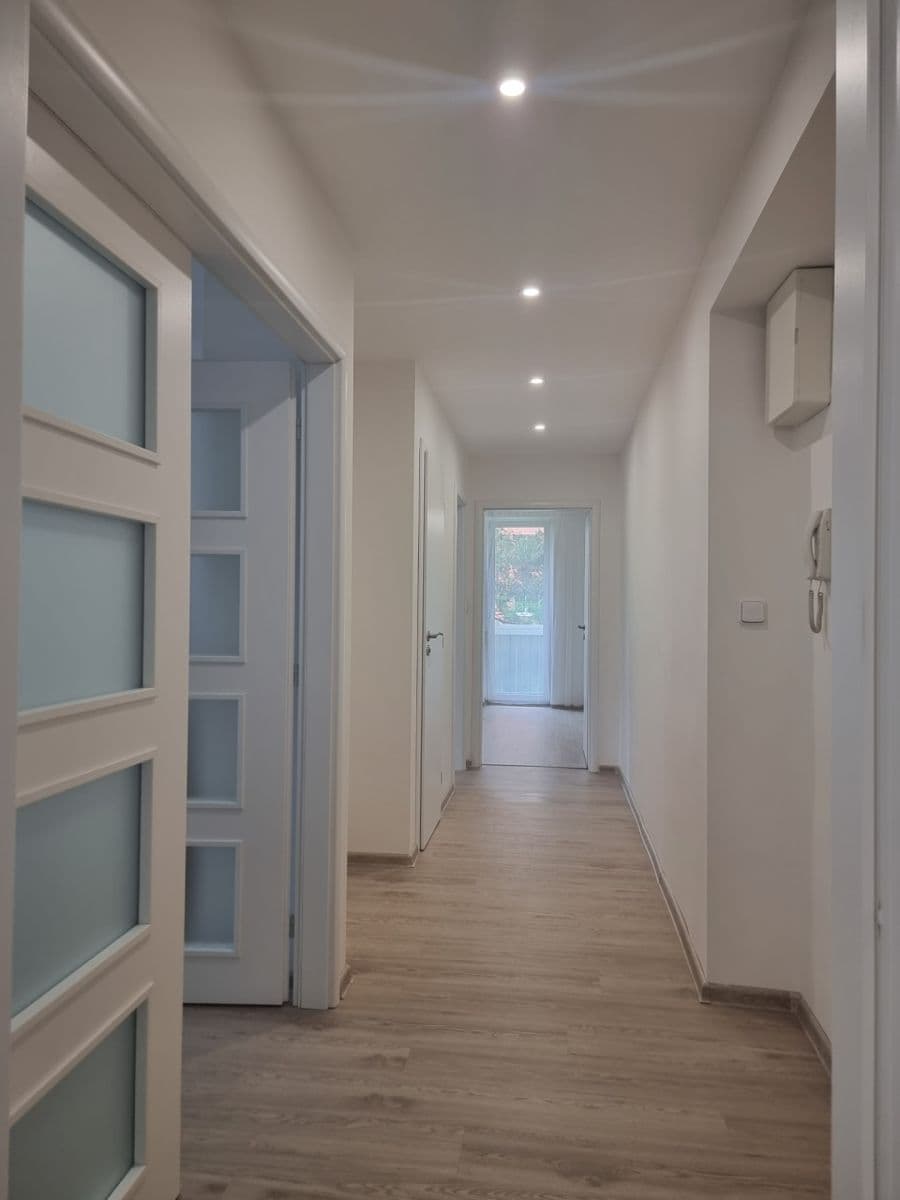 Prodej bytu 3+kk 64 m², Klánovická, Praha, Praha Prodej bytu 3+kk 64 m², Klánovická, Praha, Praha