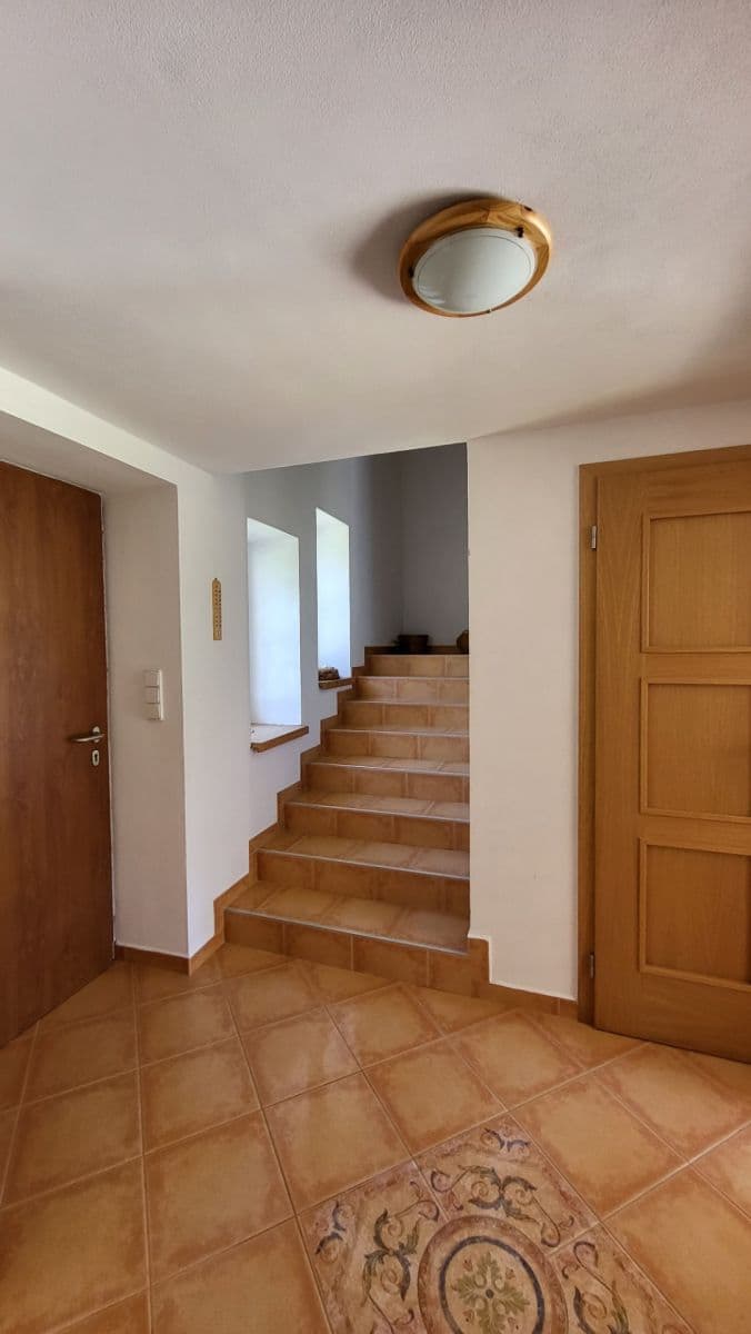 Prodej domu 147 m², pozemek 2.773 m², Dolní Hořice, Jihočeský kraj Prodej domu 147 m², pozemek 2.773 m², Dolní Hořice, Jihočeský kraj