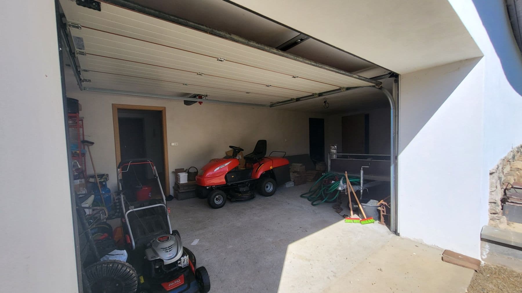 Prodej domu 147 m², pozemek 2.773 m², Dolní Hořice, Jihočeský kraj Prodej domu 147 m², pozemek 2.773 m², Dolní Hořice, Jihočeský kraj