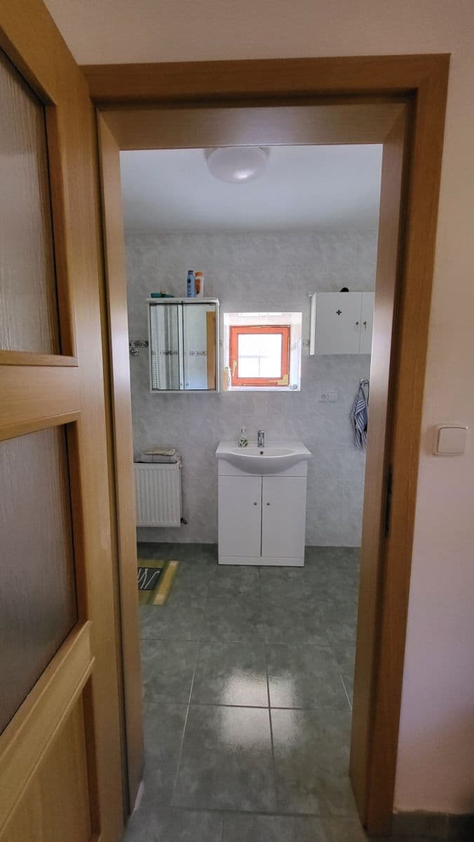 Prodej domu 147 m², pozemek 2.773 m², Dolní Hořice, Jihočeský kraj Prodej domu 147 m², pozemek 2.773 m², Dolní Hořice, Jihočeský kraj