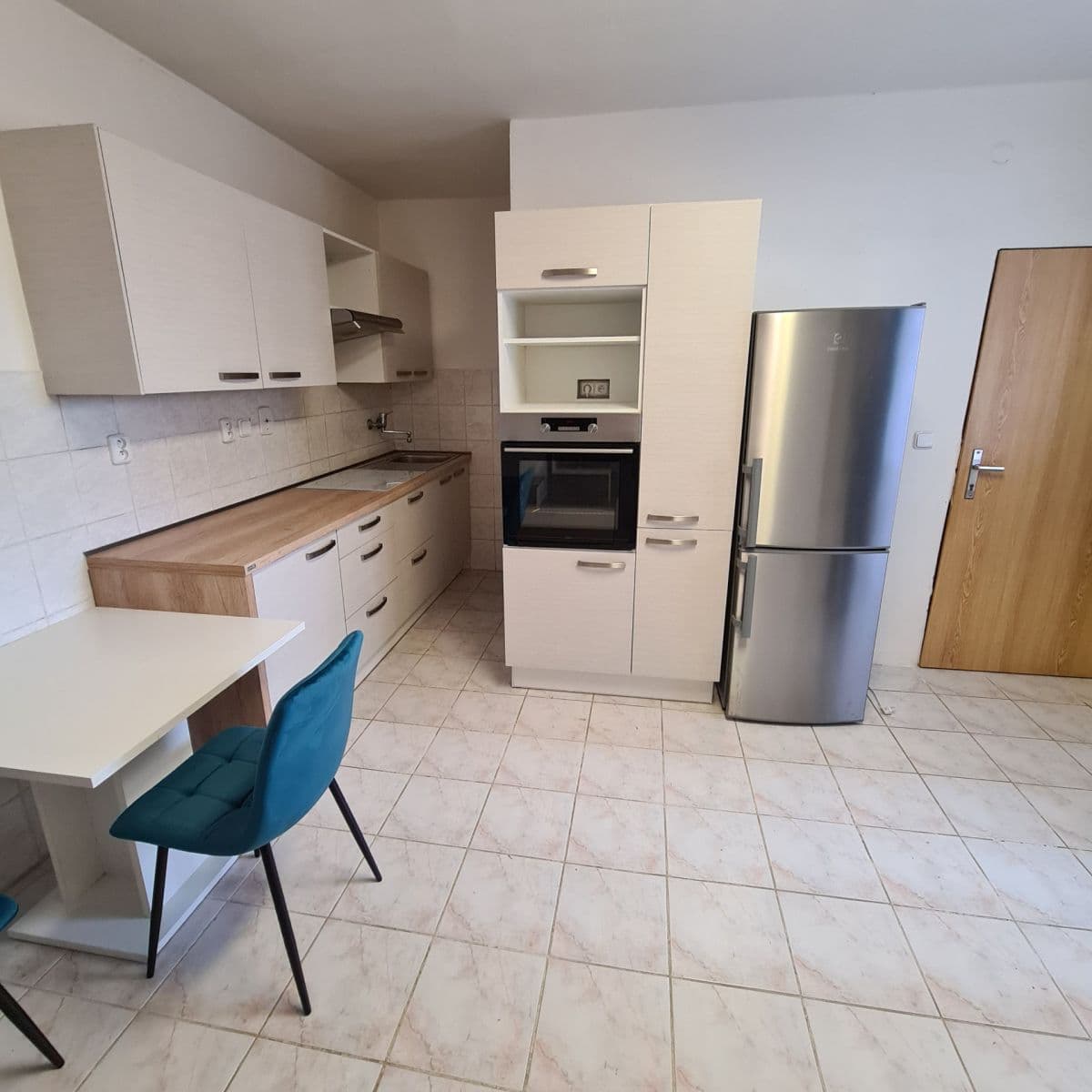 Pronájem bytu 2+kk 55 m², A. Trägera, České Budějovice, Jihočeský kraj Pronájem bytu 2+kk 55 m², A. Trägera, České Budějovice, Jihočeský kraj