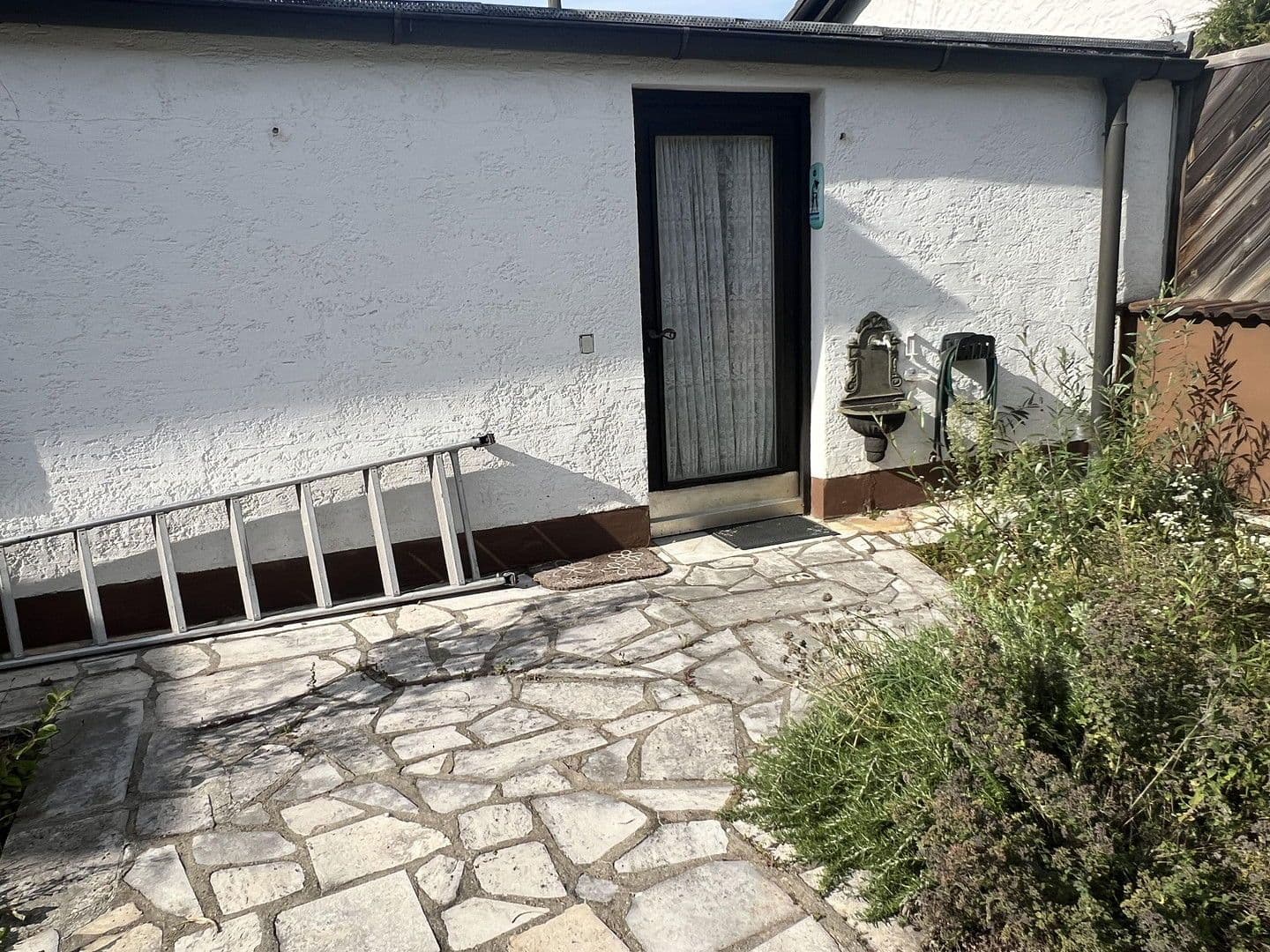 Prodej domu 107 m², pozemek 462 m², Pfarrstraße 17, Ernsgaden, Bavorsko Prodej domu 107 m², pozemek 462 m², Pfarrstraße 17, Ernsgaden, Bavorsko