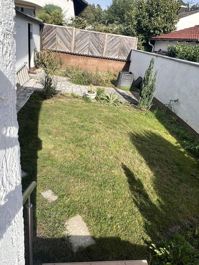 Prodej domu 107 m², pozemek 462 m², Pfarrstraße 17, Ernsgaden, Bavorsko Prodej domu 107 m², pozemek 462 m², Pfarrstraße 17, Ernsgaden, Bavorsko