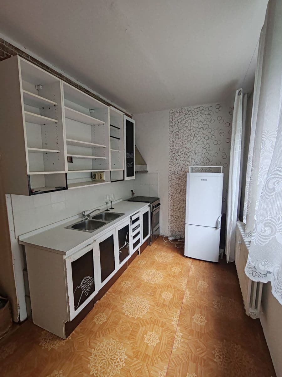 Prodej bytu 3+1 67 m², Pod Skalkou, Přerov, Olomoucký kraj Prodej bytu 3+1 67 m², Pod Skalkou, Přerov, Olomoucký kraj