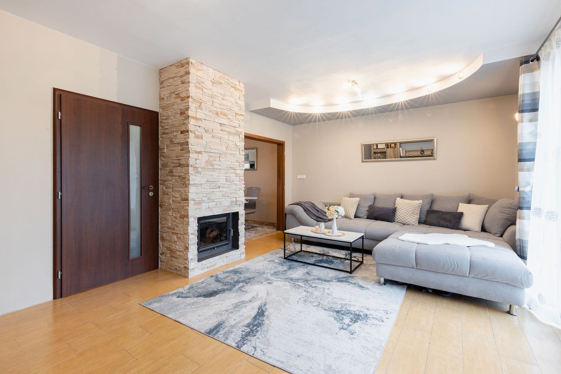 Prodej domu 213 m², pozemek 290 m², Čs. armády, Pletený Újezd, Středočeský kraj Prodej domu 213 m², pozemek 290 m², Čs. armády, Pletený Újezd, Středočeský kraj