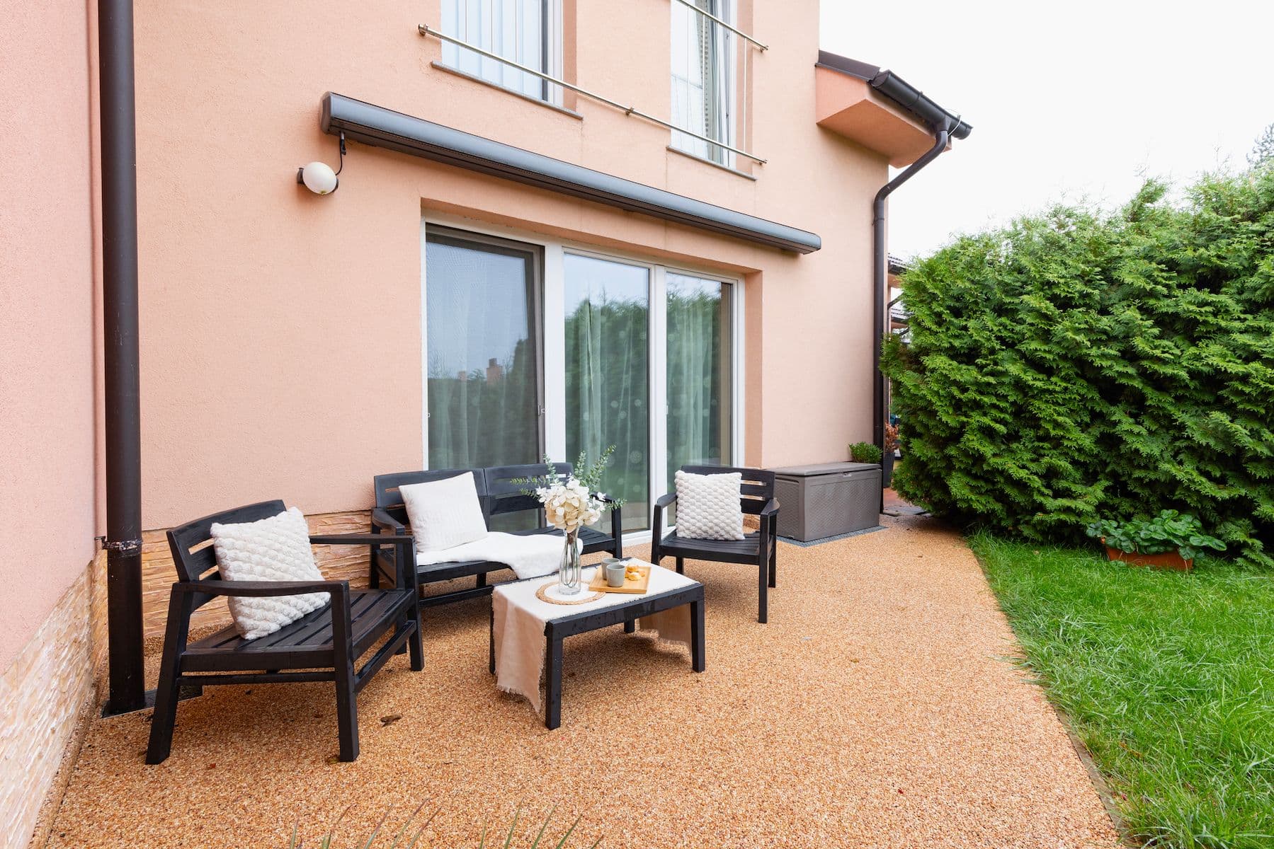 Prodej domu 213 m², pozemek 290 m², Čs. armády, Pletený Újezd, Středočeský kraj Prodej domu 213 m², pozemek 290 m², Čs. armády, Pletený Újezd, Středočeský kraj