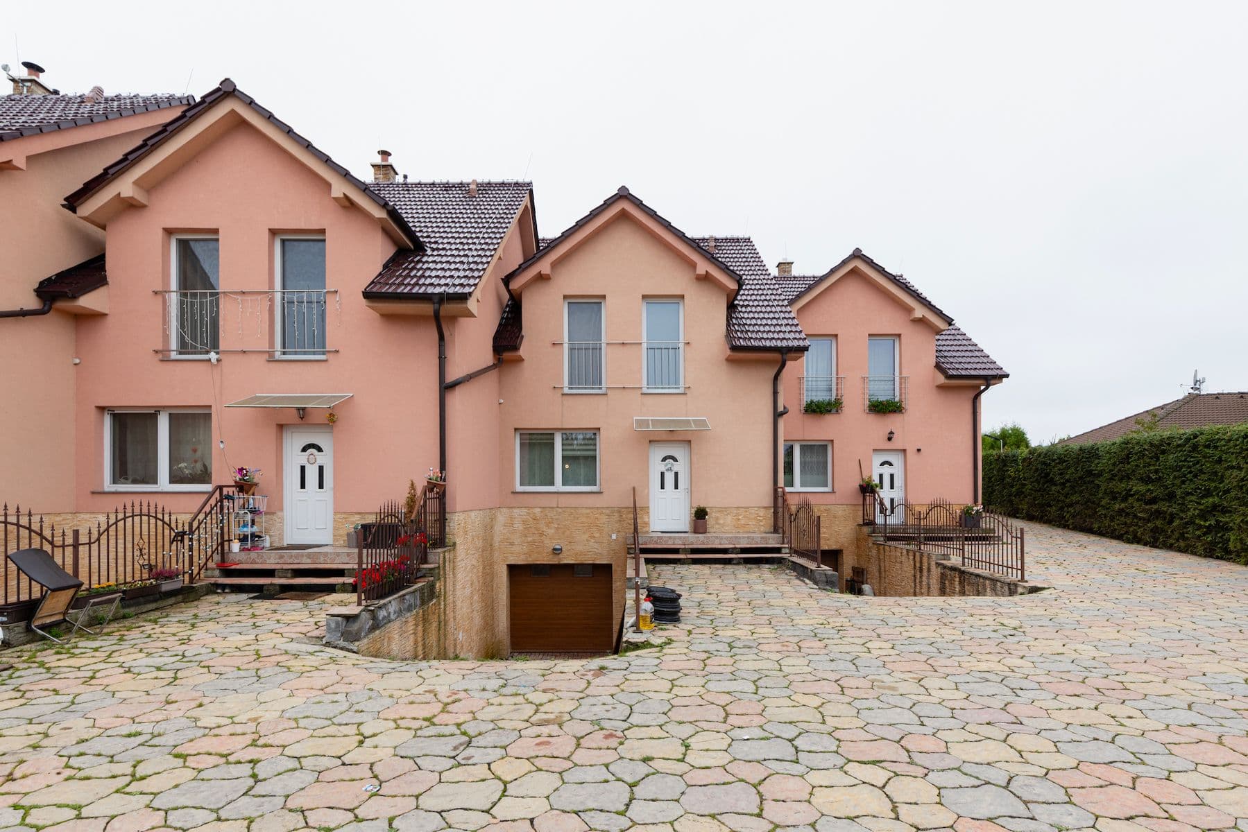 Prodej domu 213 m², pozemek 290 m², Čs. armády, Pletený Újezd, Středočeský kraj Prodej domu 213 m², pozemek 290 m², Čs. armády, Pletený Újezd, Středočeský kraj