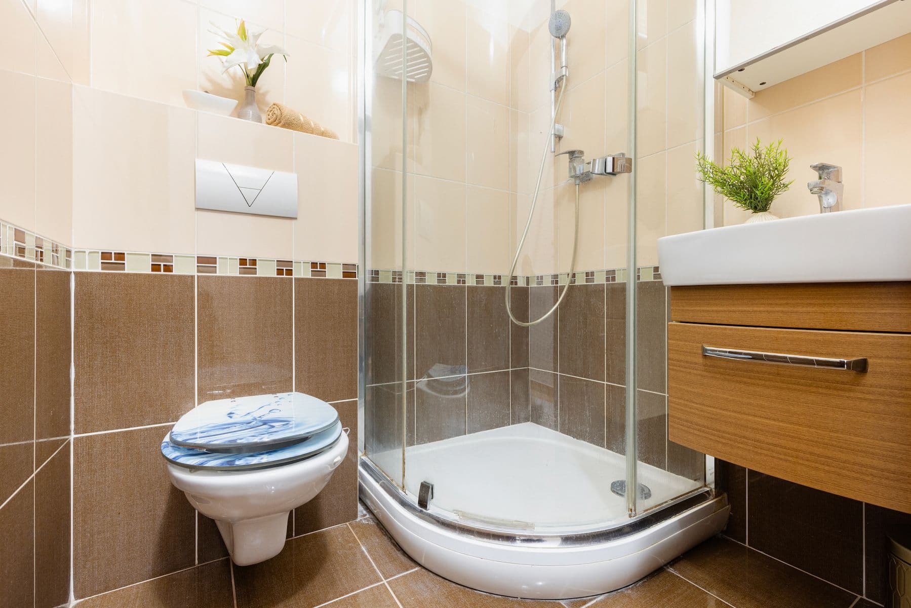 Prodej domu 213 m², pozemek 290 m², Čs. armády, Pletený Újezd, Středočeský kraj Prodej domu 213 m², pozemek 290 m², Čs. armády, Pletený Újezd, Středočeský kraj