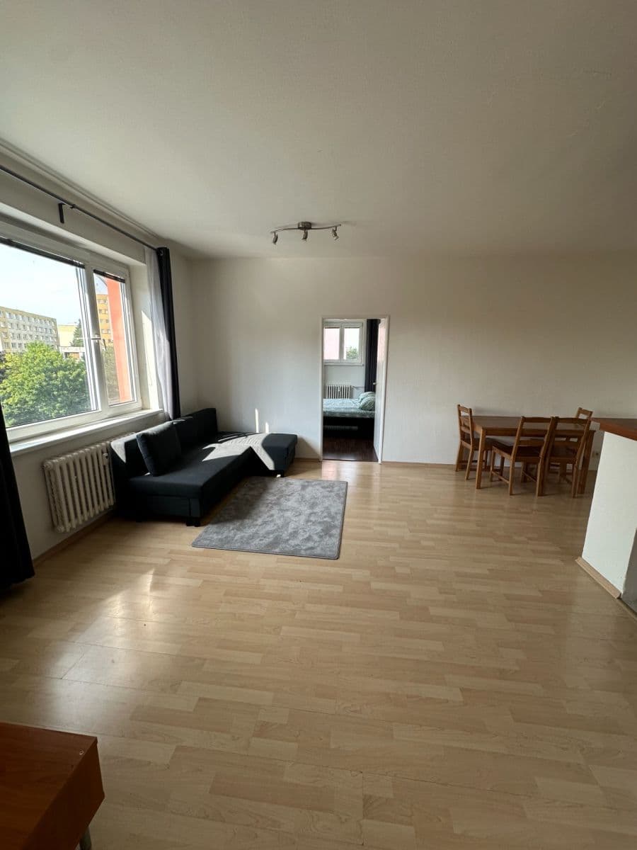 Prodej bytu 4+kk 93 m², Hráského, Benešov, Středočeský kraj Prodej bytu 4+kk 93 m², Hráského, Benešov, Středočeský kraj