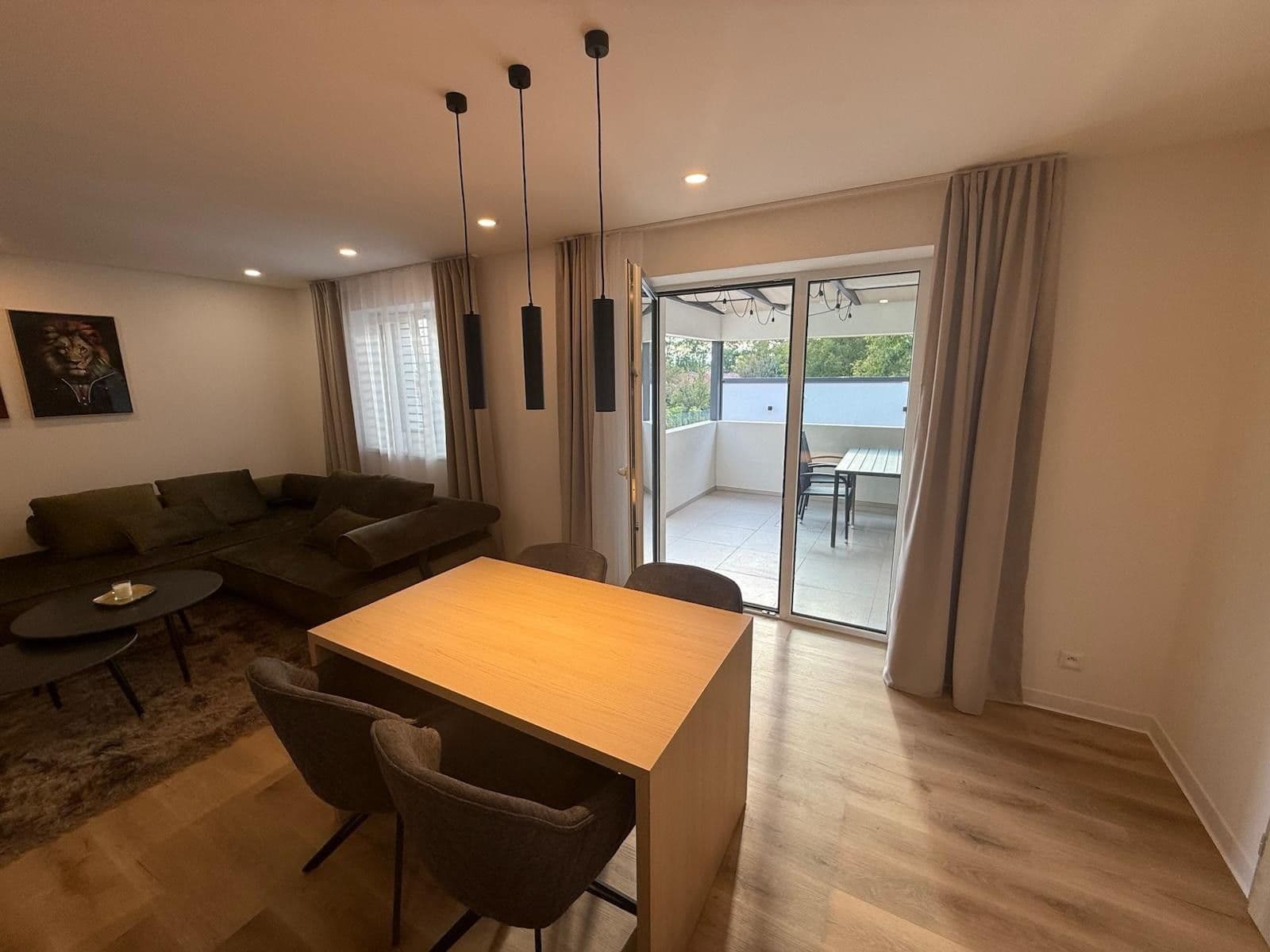 Prodej domu 200 m², pozemek 800 m², Moravany, Jihomoravský kraj Prodej domu 200 m², pozemek 800 m², Moravany, Jihomoravský kraj