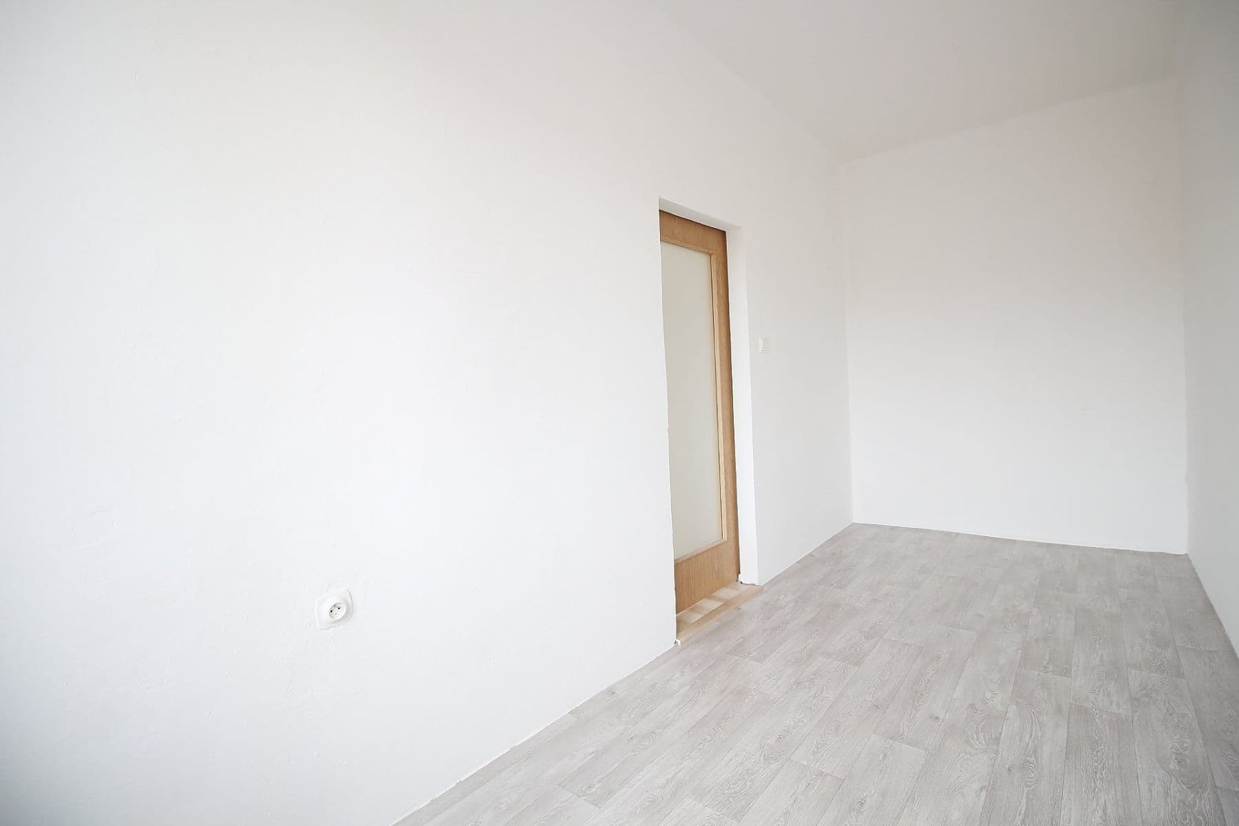 Pronájem bytu 3+1 62 m², Plzeňská, Příbram, Středočeský kraj Pronájem bytu 3+1 62 m², Plzeňská, Příbram, Středočeský kraj
