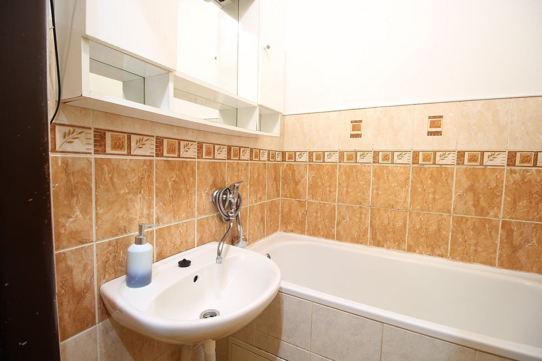 Pronájem bytu 3+1 62 m², Plzeňská, Příbram, Středočeský kraj Pronájem bytu 3+1 62 m², Plzeňská, Příbram, Středočeský kraj