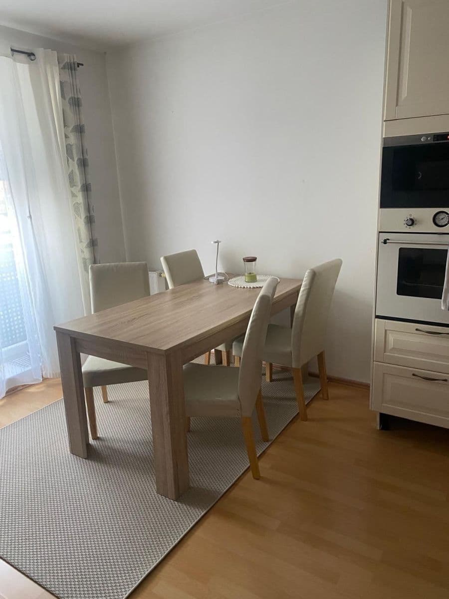 Pronájem bytu 2+kk 79 m², K Pískovně, Strančice, Středočeský kraj Pronájem bytu 2+kk 79 m², K Pískovně, Strančice, Středočeský kraj