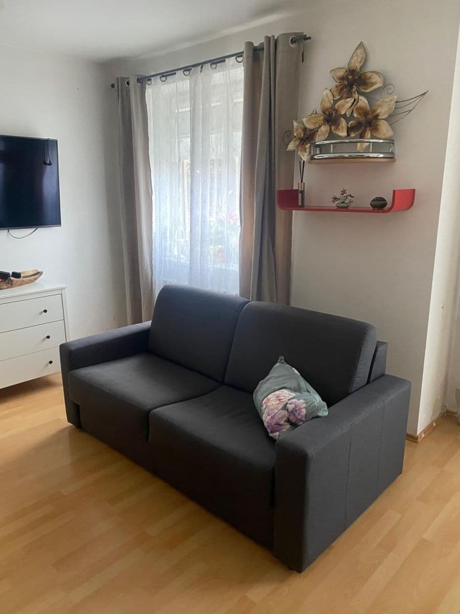 Pronájem bytu 2+kk 79 m², K Pískovně, Strančice, Středočeský kraj Pronájem bytu 2+kk 79 m², K Pískovně, Strančice, Středočeský kraj