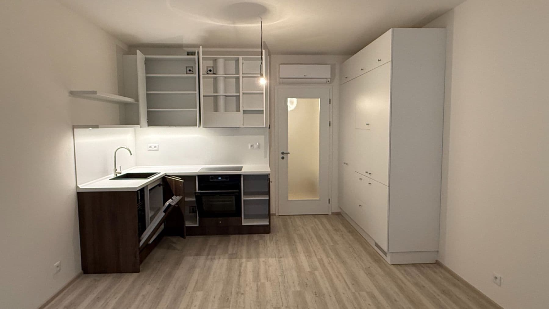 Prodej bytu 1+kk 33 m², Poděbradská, Praha, Praha Prodej bytu 1+kk 33 m², Poděbradská, Praha, Praha
