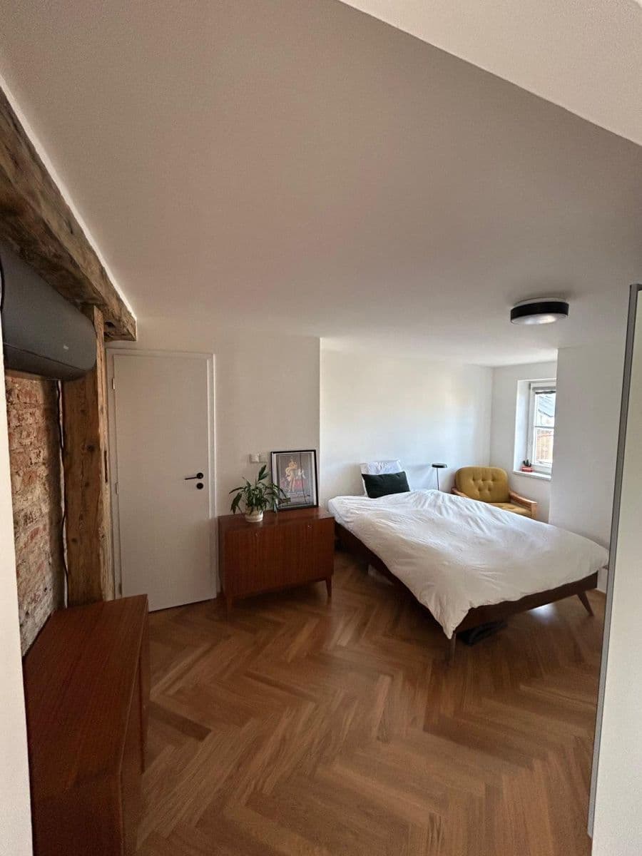 Prodej bytu 2+kk 79 m², Wenzigova, Praha, Praha Prodej bytu 2+kk 79 m², Wenzigova, Praha, Praha
