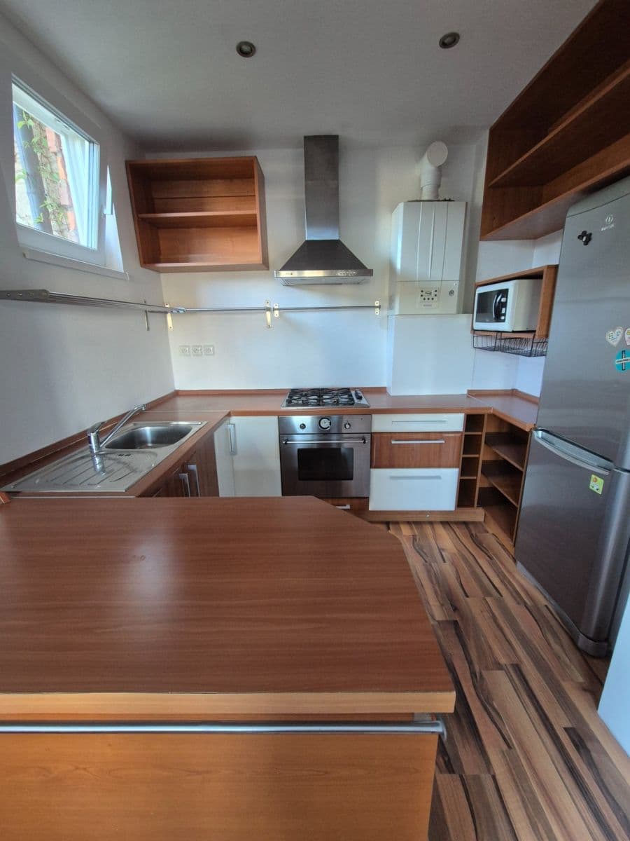 Prodej bytu 2+1 95 m², Skřivánčí, Jablonec nad Nisou, Liberecký kraj Prodej bytu 2+1 95 m², Skřivánčí, Jablonec nad Nisou, Liberecký kraj