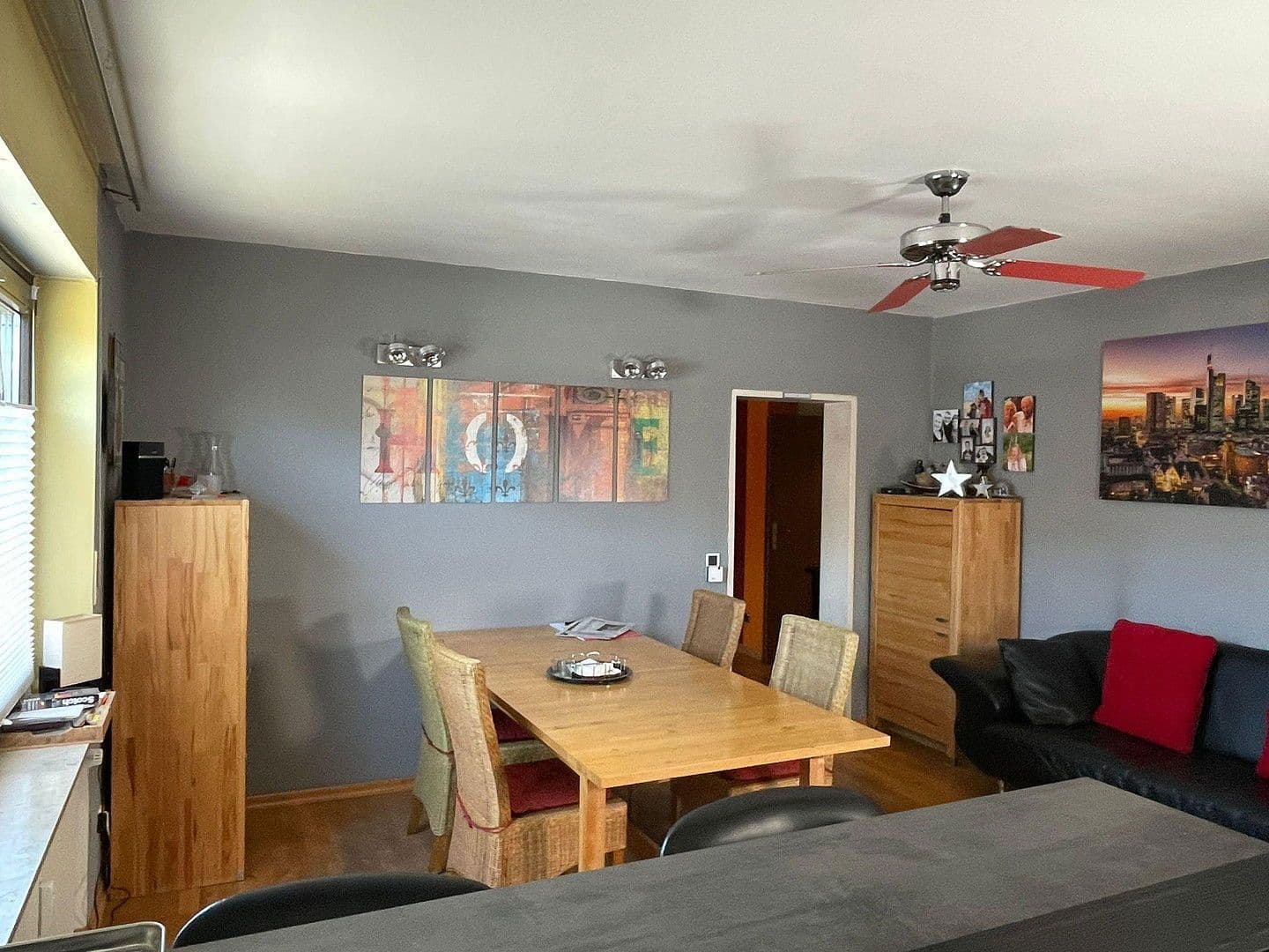 Prodej bytu 7+1 194 m², Dietzenbach, Hessen Prodej bytu 7+1 194 m², Dietzenbach, Hessen