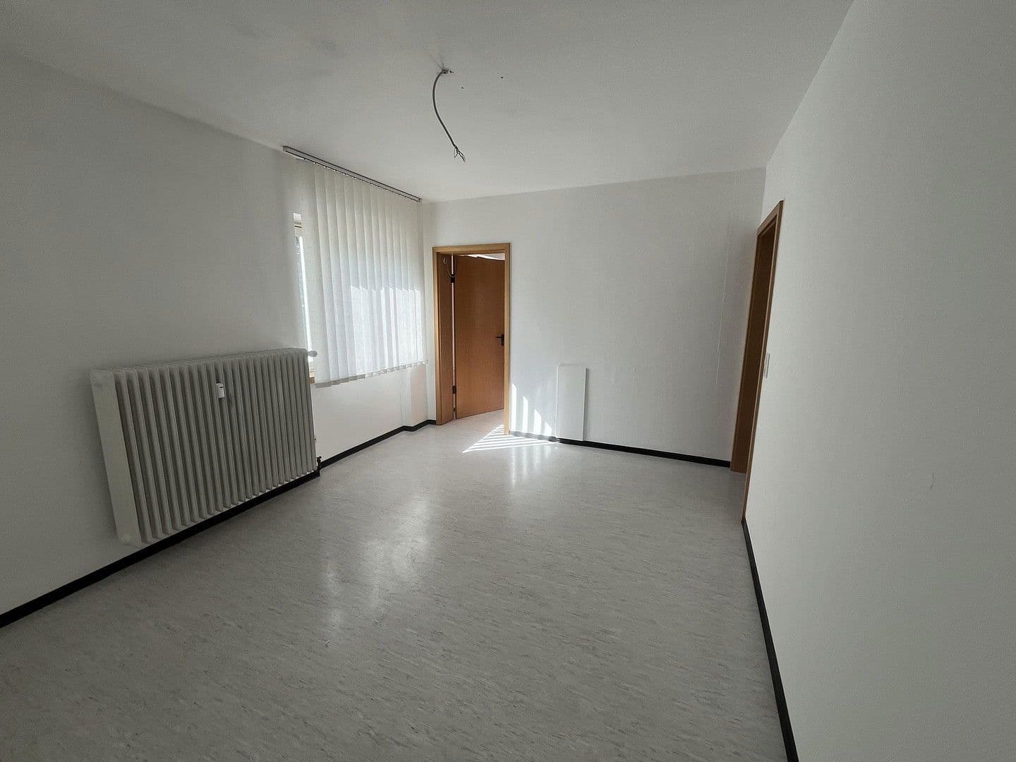 Pronájem nebytového prostoru 100 m², Römerstrasse 216, Heidelberg, Bádensko-Württembersko Pronájem nebytového prostoru 100 m², Römerstrasse 216, Heidelberg, Bádensko-Württembersko