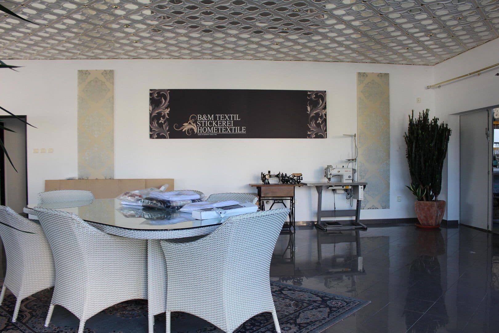 Prodej domu 392 m², pozemek 1.920 m², Untermeitingen, Bavorsko Prodej domu 392 m², pozemek 1.920 m², Untermeitingen, Bavorsko