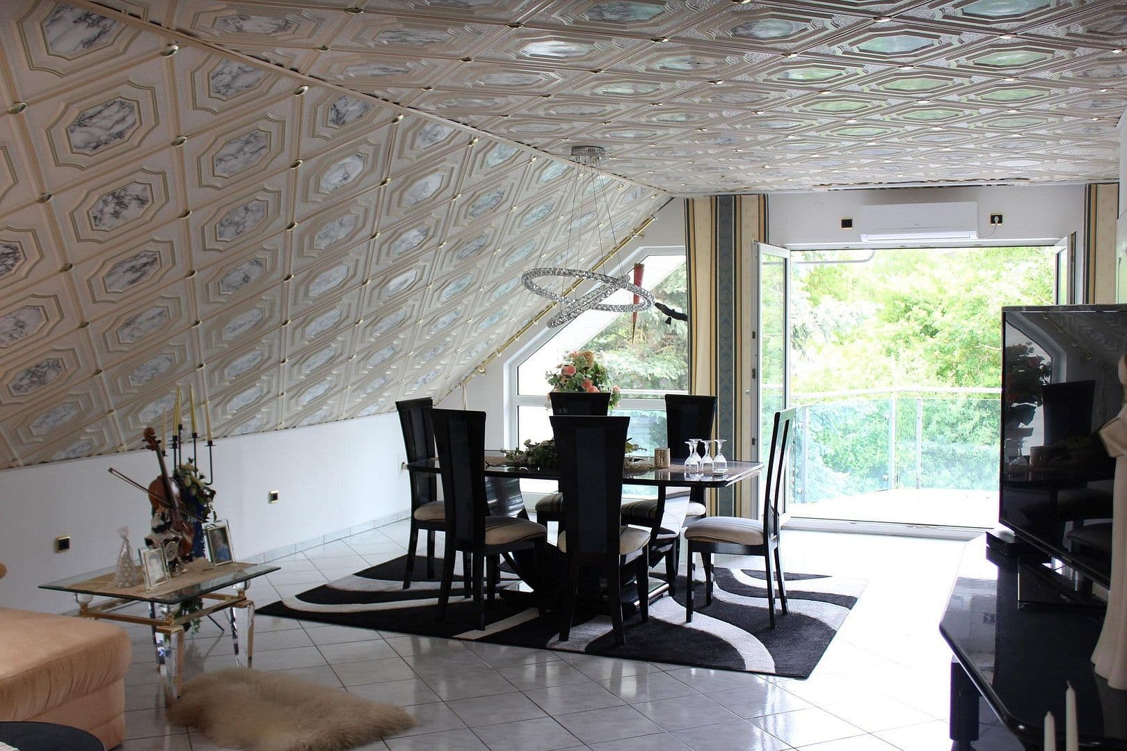 Prodej domu 392 m², pozemek 1.920 m², Untermeitingen, Bavorsko Prodej domu 392 m², pozemek 1.920 m², Untermeitingen, Bavorsko