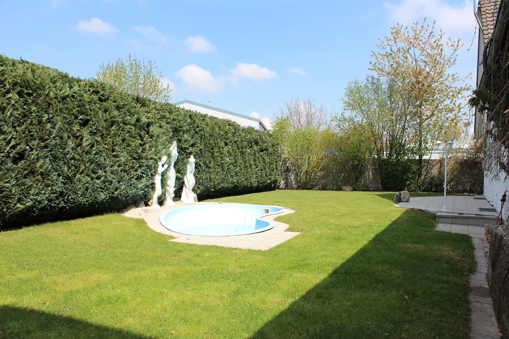 Prodej domu 392 m², pozemek 1.920 m², Untermeitingen, Bavorsko Prodej domu 392 m², pozemek 1.920 m², Untermeitingen, Bavorsko