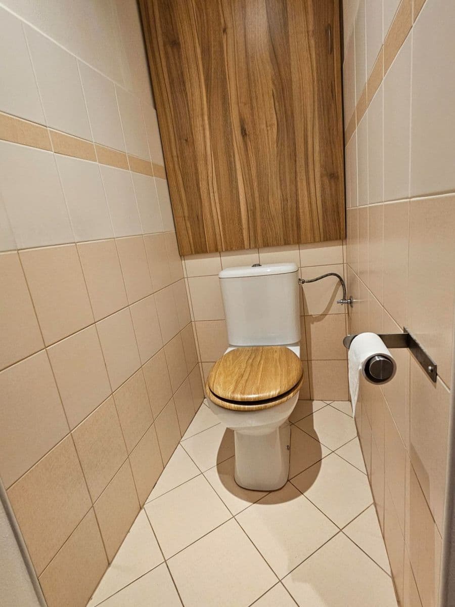 Pronájem bytu 3+kk 63 m², Kotorská, Praha, Praha Pronájem bytu 3+kk 63 m², Kotorská, Praha, Praha