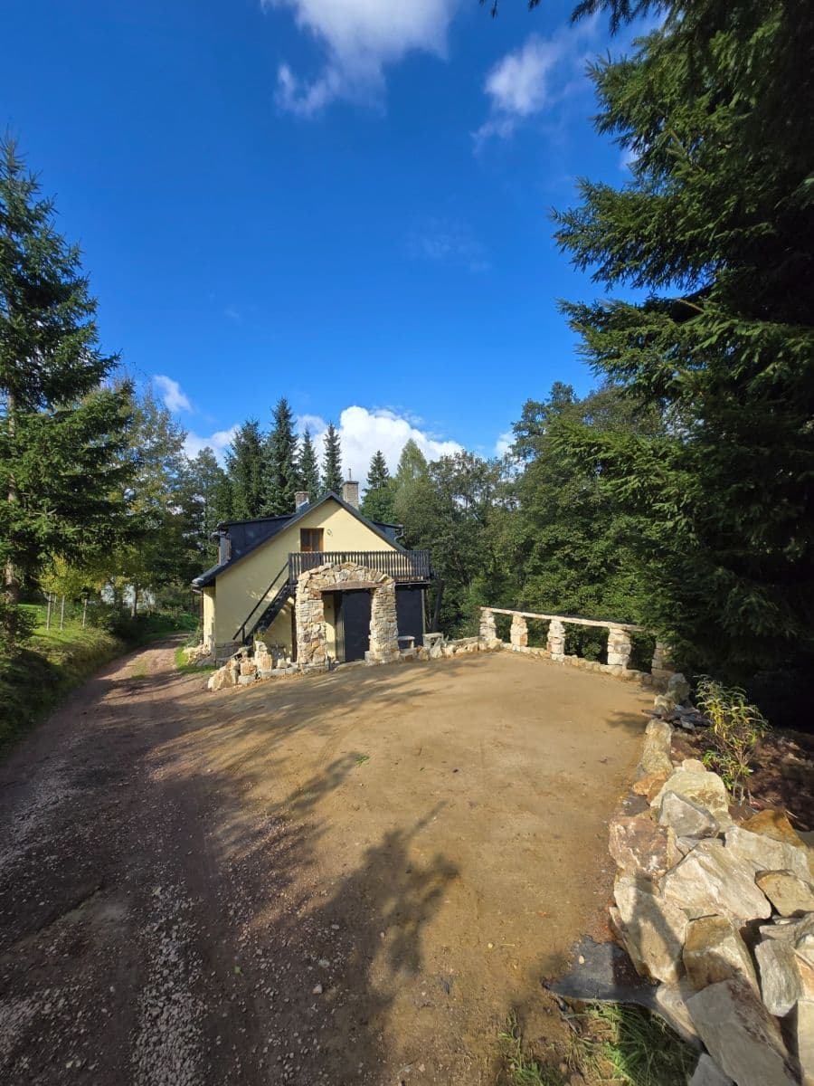 Prodej domu 92 m², pozemek 1.544 m², Bernartice, Královéhradecký kraj Prodej domu 92 m², pozemek 1.544 m², Bernartice, Královéhradecký kraj