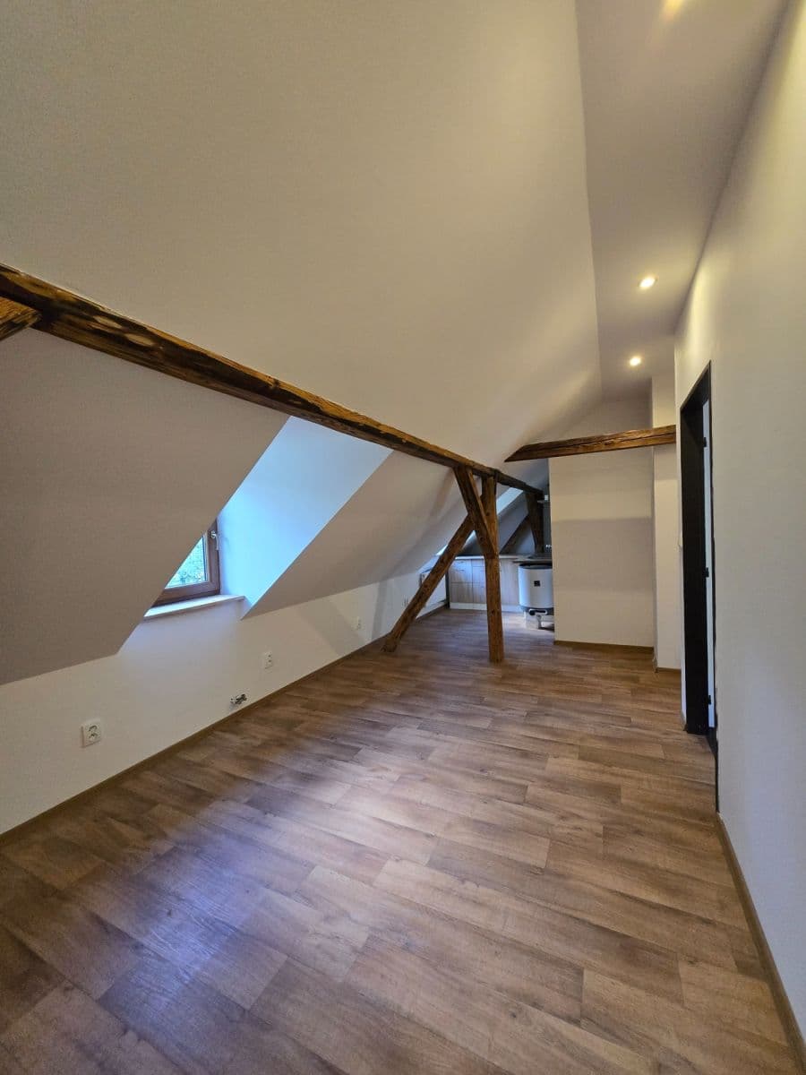 Prodej domu 92 m², pozemek 1.544 m², Bernartice, Královéhradecký kraj Prodej domu 92 m², pozemek 1.544 m², Bernartice, Královéhradecký kraj